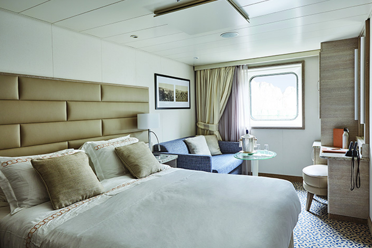 MV Discoverer