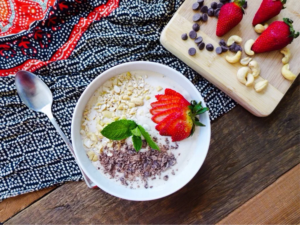 Chocolate Banana Nut Smoothie Bowl