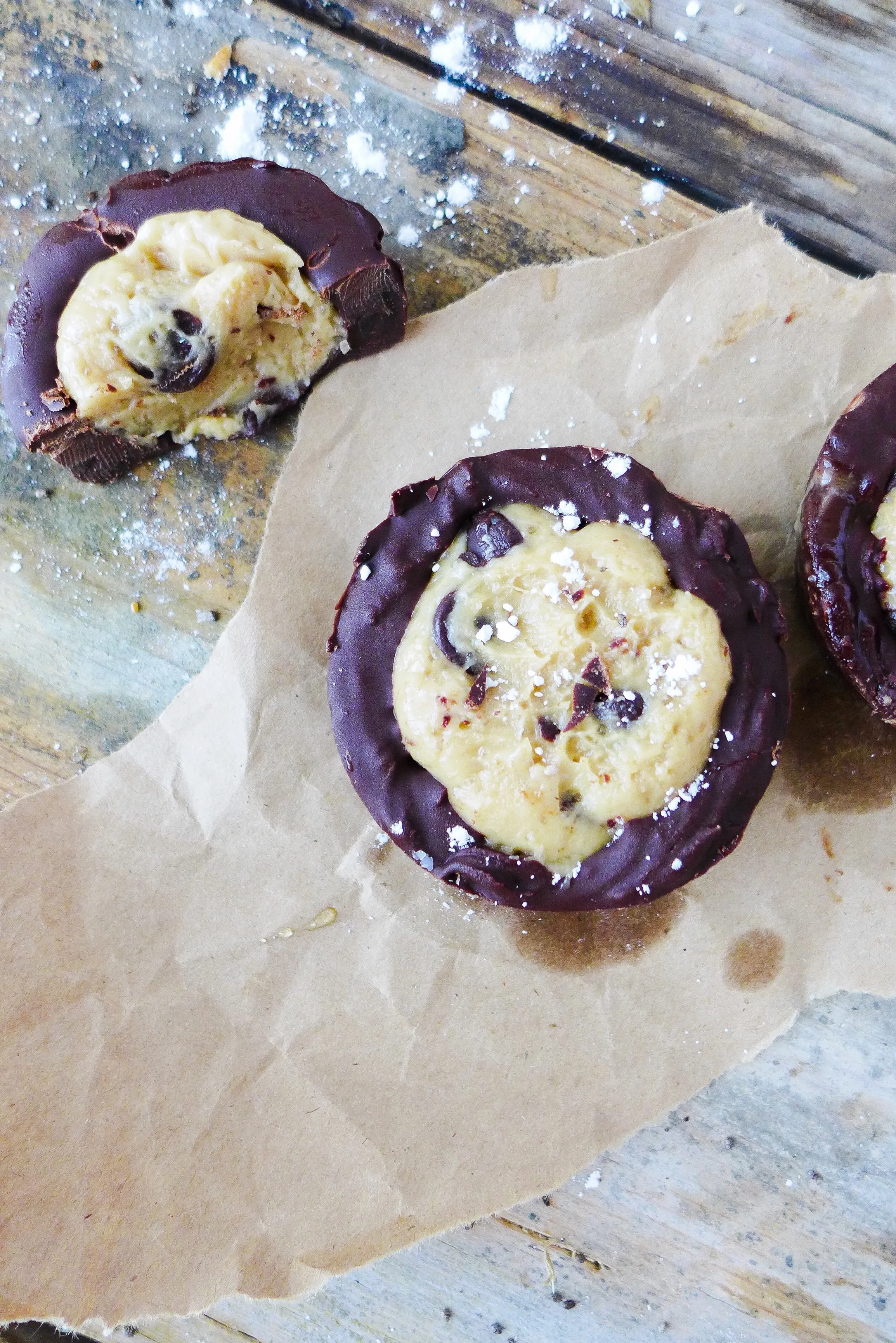 chocolate-cookie-dough-cups.jpg
