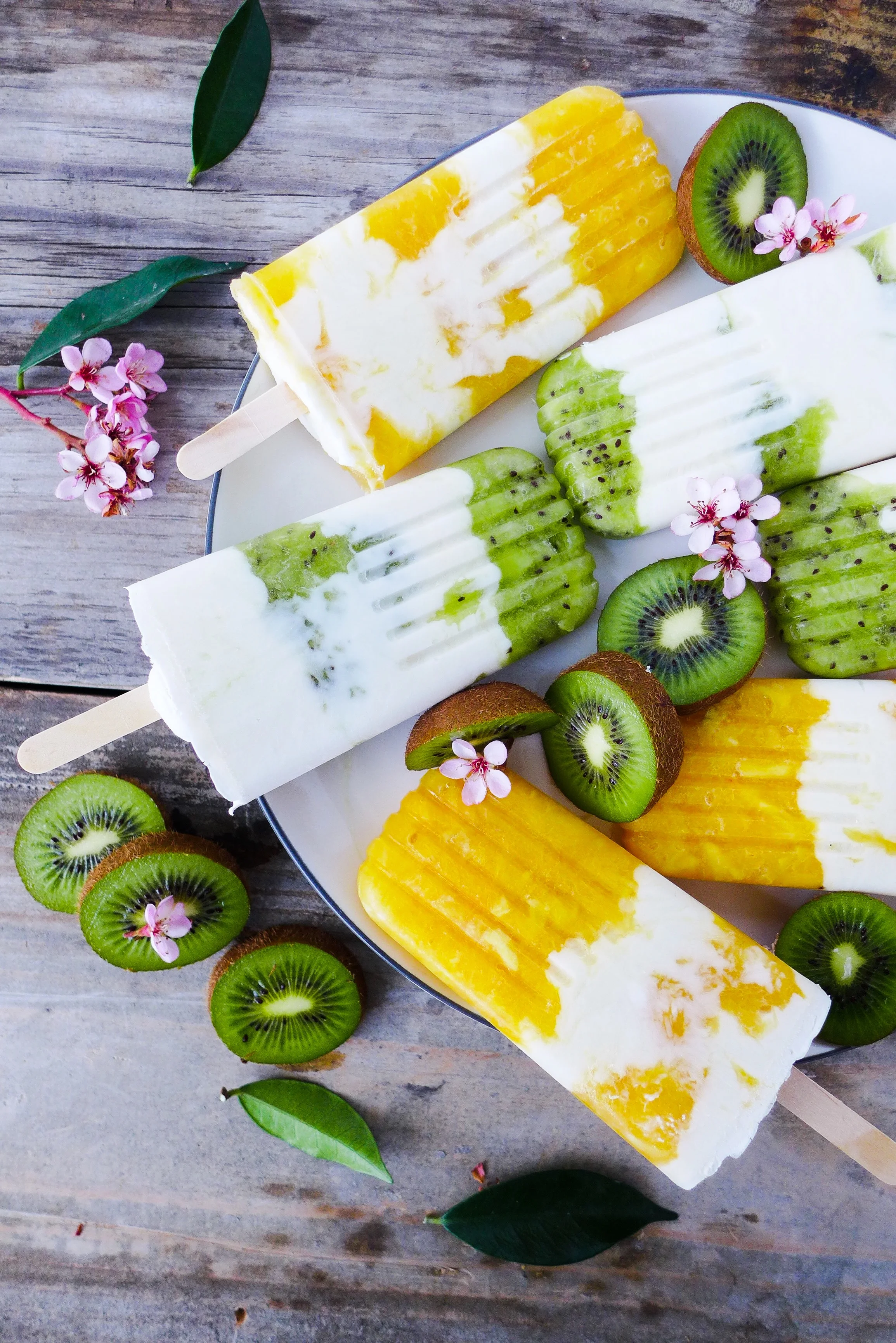 citrus-cream-DIY-popsicles.jpg
