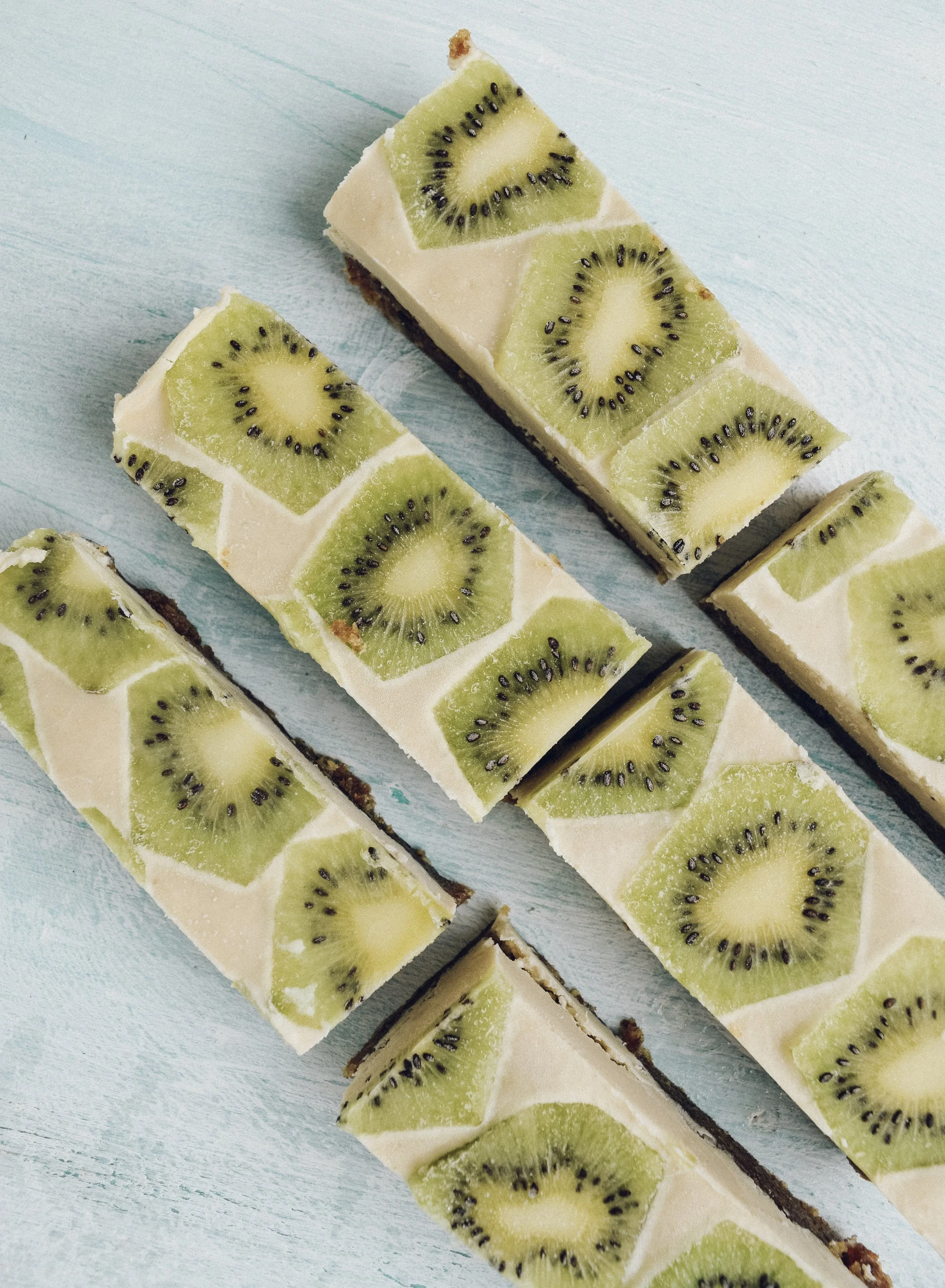 key-lime-pie-cheesecake-bars-vegan.jpg