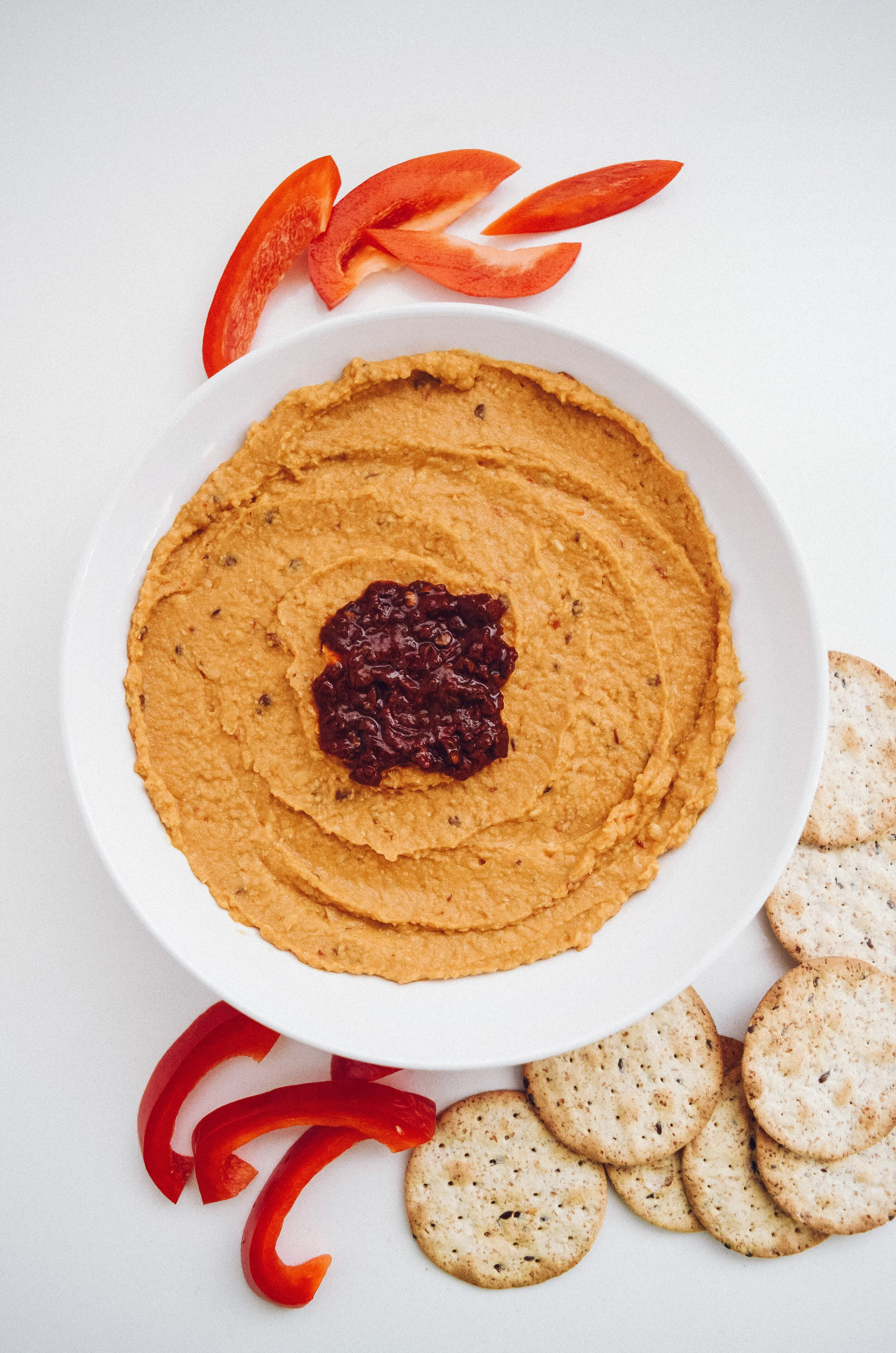 Smokey Chipotle &amp; Garlic Homemade Hummus