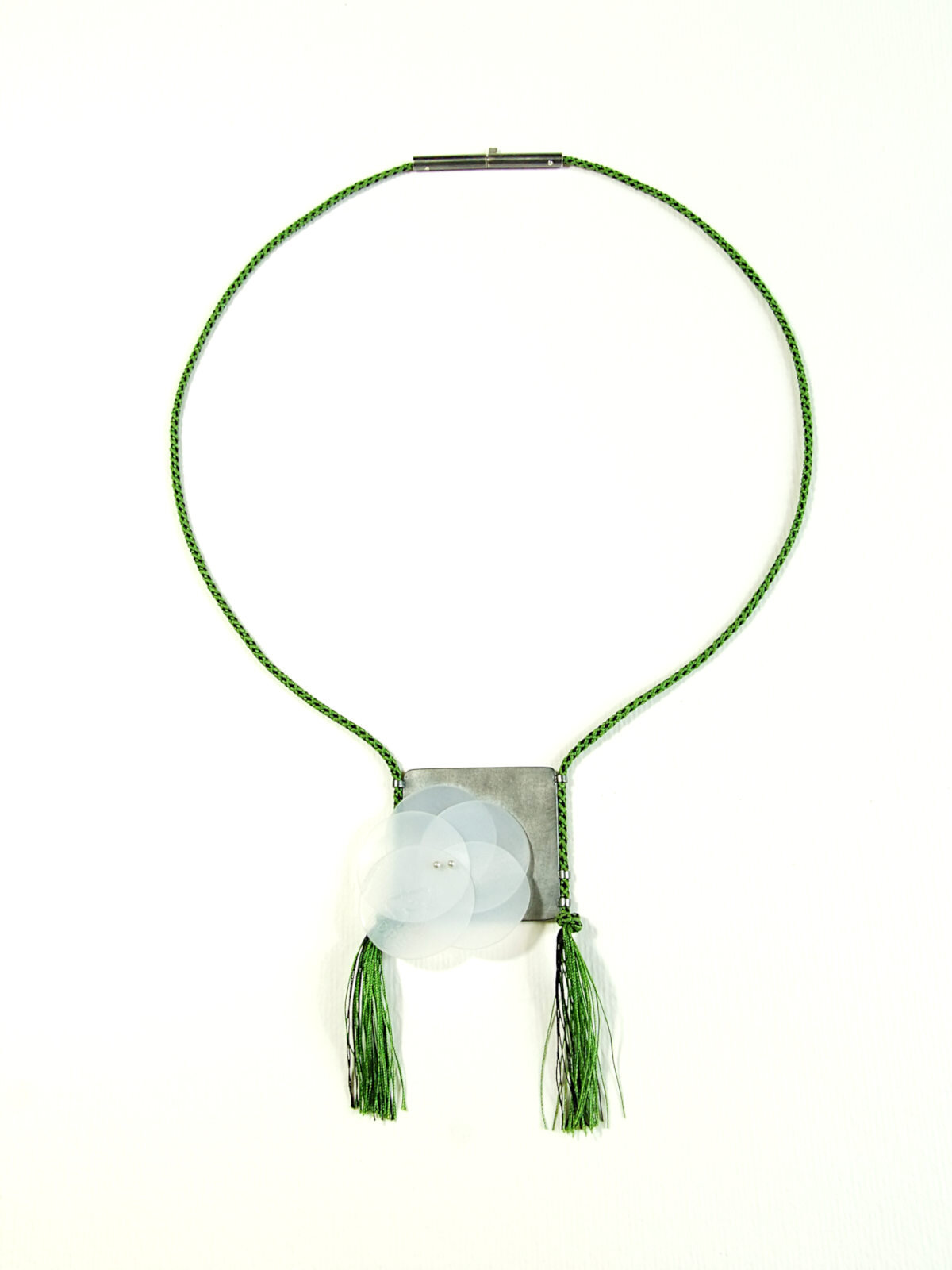 green-kumihimo-neklace-silver-pendant-with-recycled-plastic-hbm107-8709.JPG