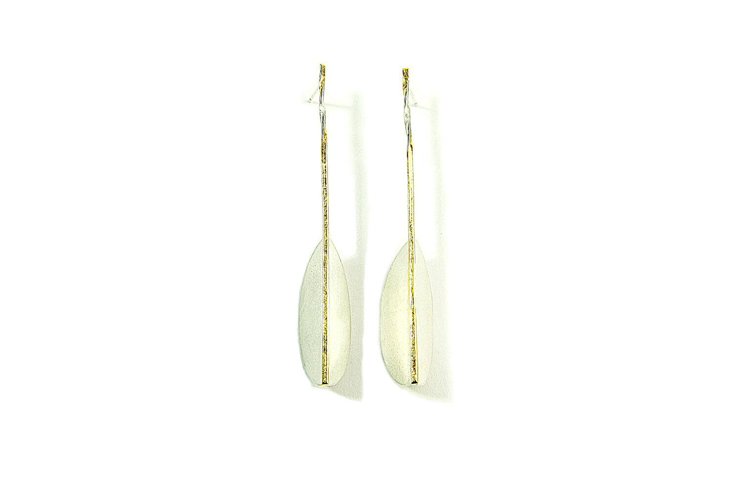 long-folded-silver-gold-earrings-hbm112a-9287.JPG