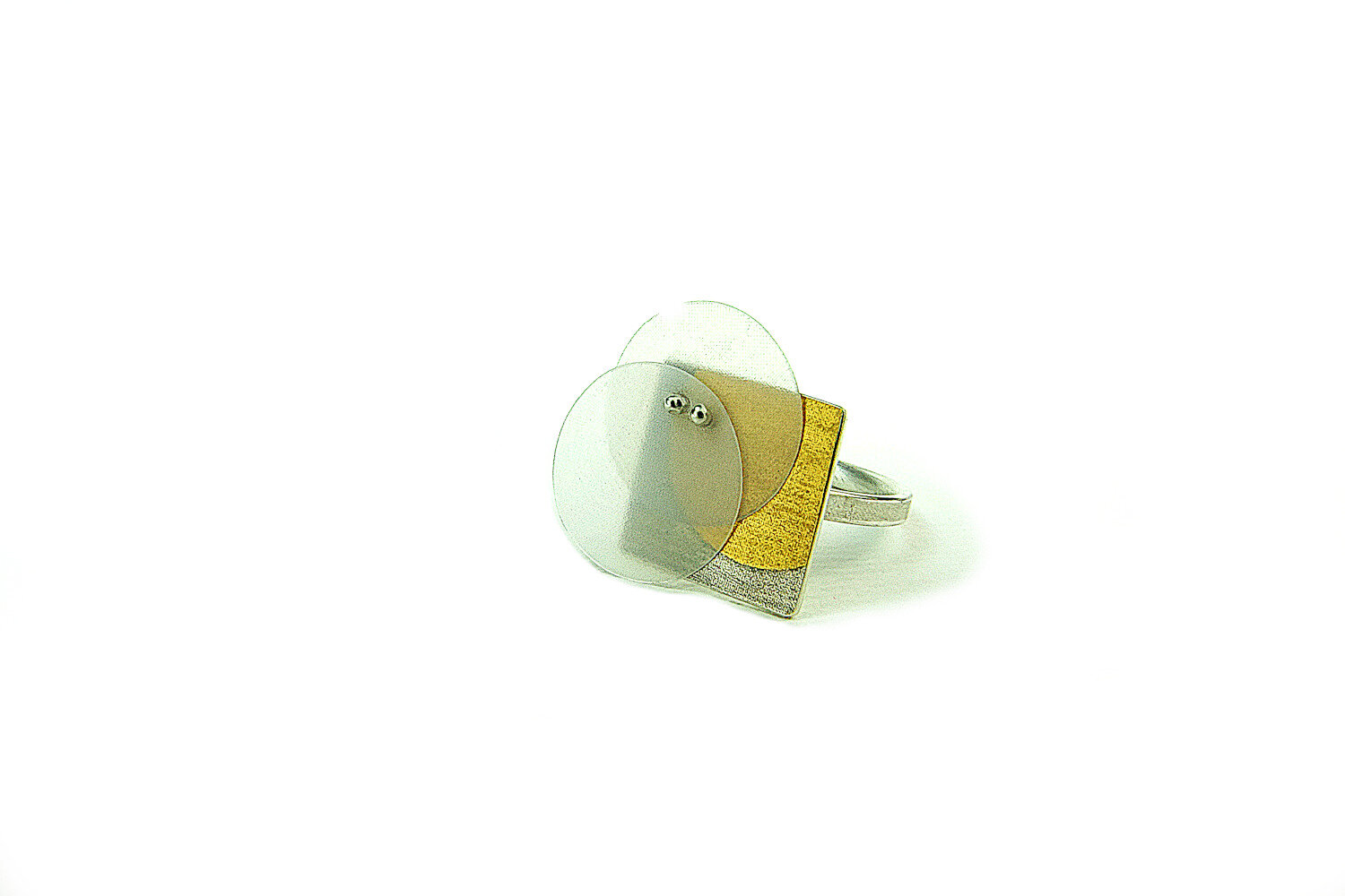 silver-gold-ring-with-hdpe-discs-hbm113a-9173.JPG