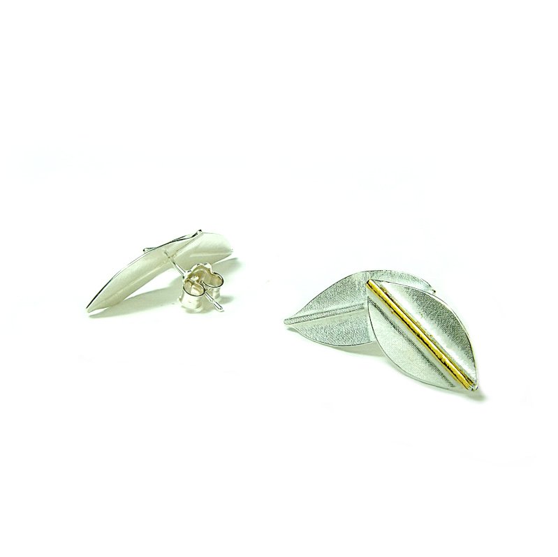 silver-gold-double-leaf-earstuds-hbm111A-9206.JPG