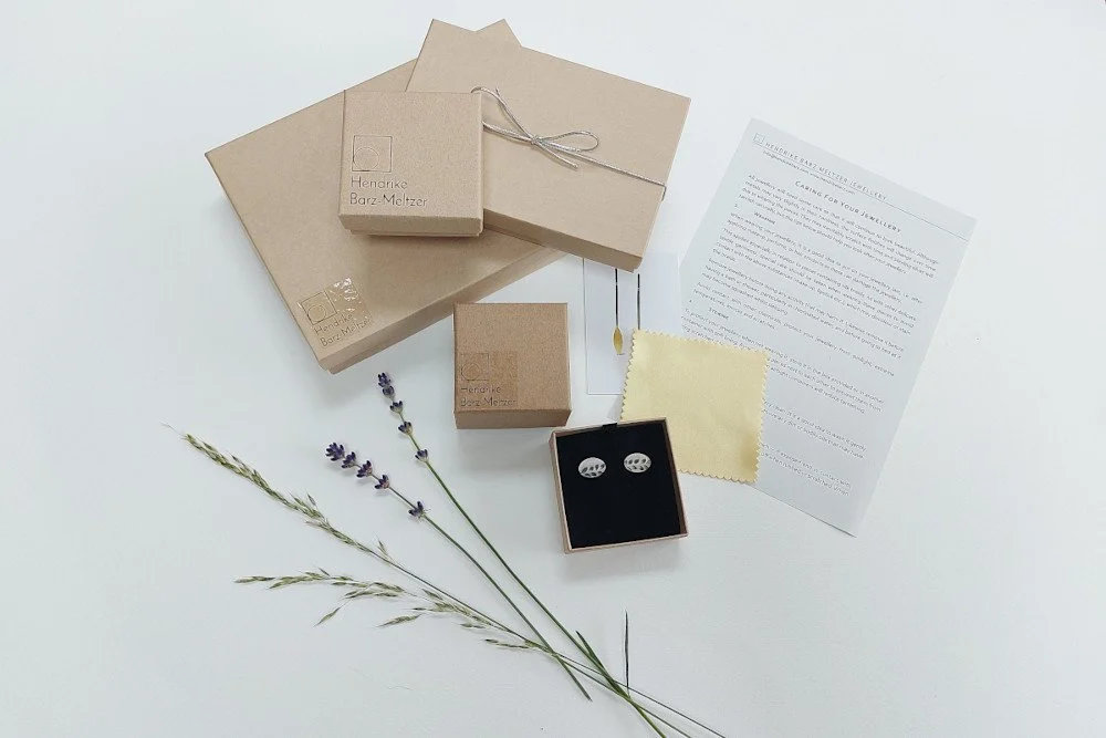 packaging_boxes_and_inserts_2846.jpg