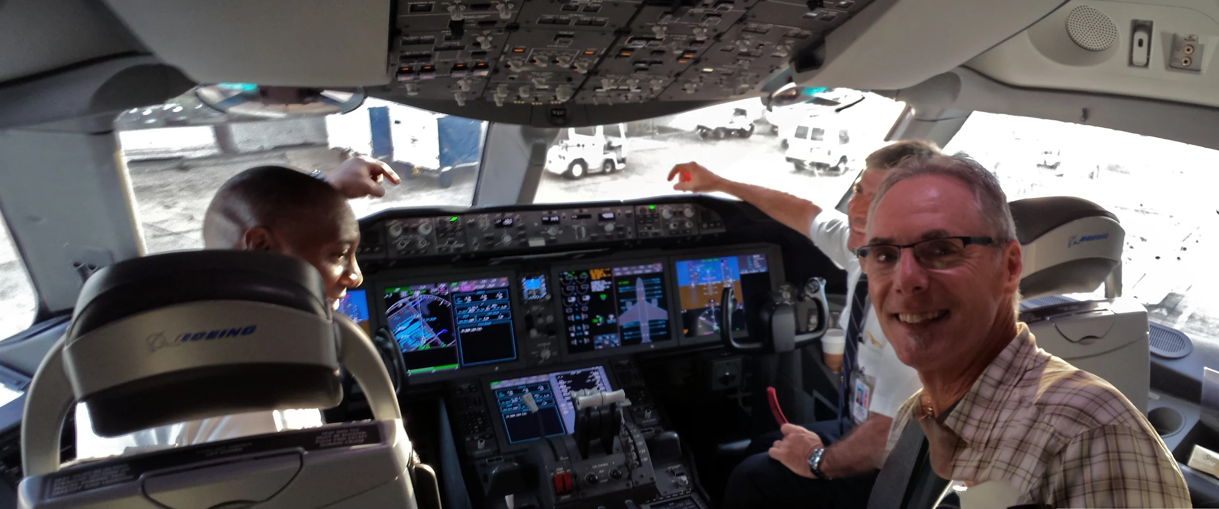 Testing the jump-seat on a Dreamliner