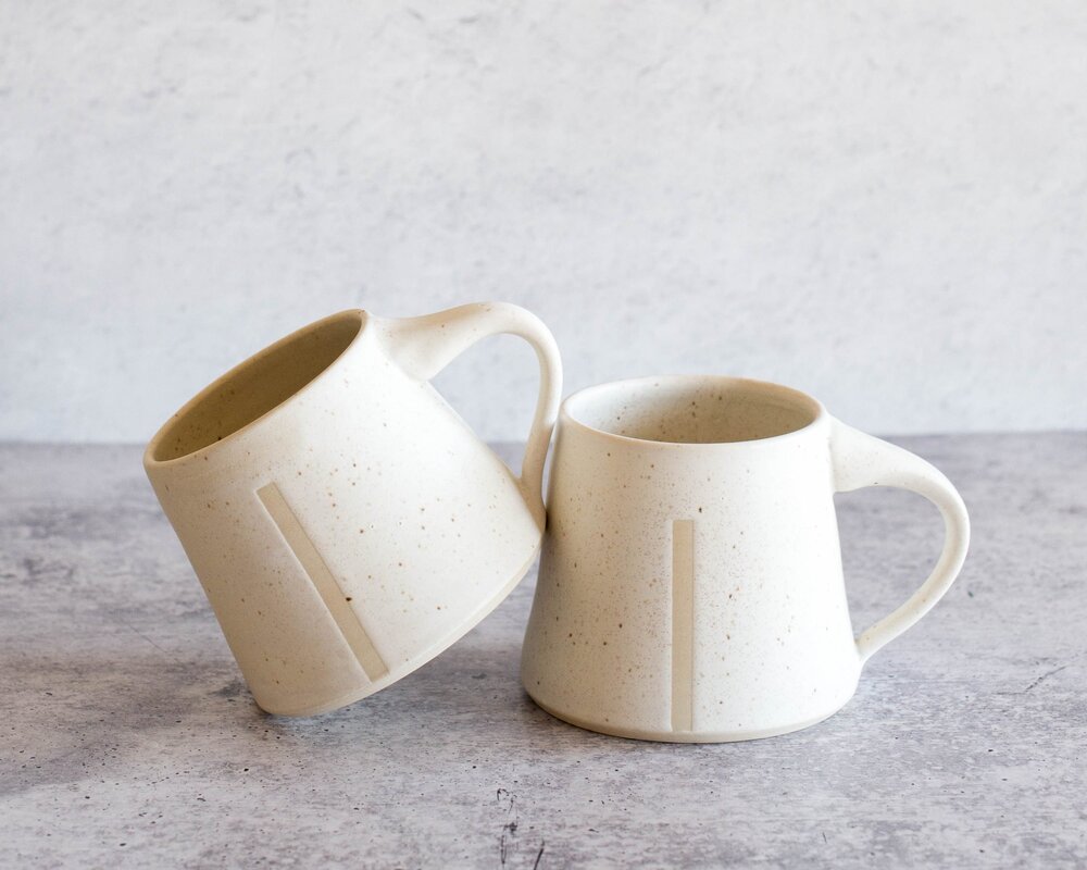 Short-Mug-in-Bone_ZZIEE-Ceramics_05-scaled.jpg