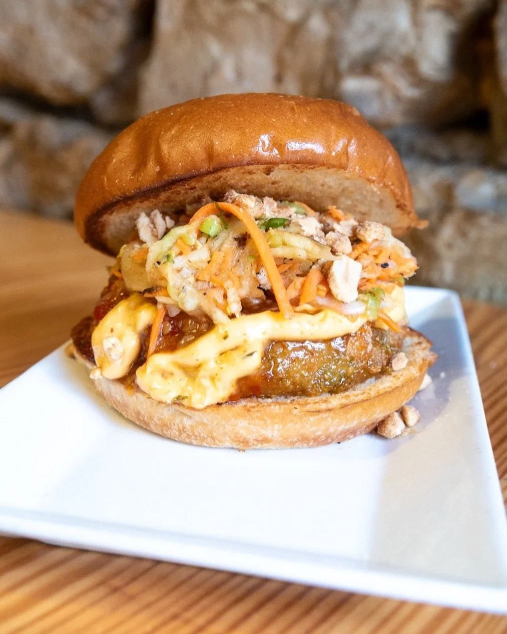 🌱 Veggie friends, this one&rsquo;s for you. 🌱

IMMA SOY-VIVOR
Tofu, rice and edamame patty, tossed in sweet chili glaze, kimchi kewpie mayo, charred napa cabbage slaw, roasted peanuts

*can be made Vegan with our vegan bun!