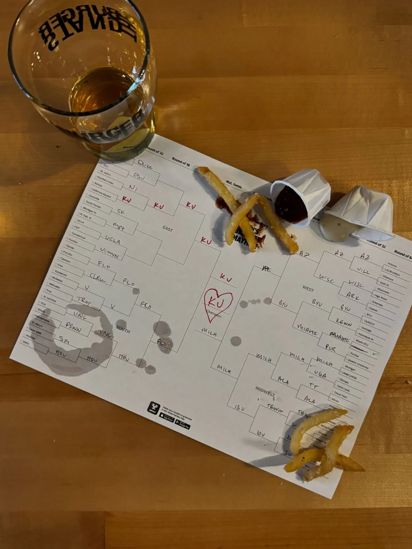 Burger Stand Bracket Challenge 🏀 

Join our ESPN tournament challenge through the link in our story / bio for a chance to win big this March. 

1st place - $100 gift card
2nd place - $50 gift card
3rd place - $25 gift card

Free to join, tag some fr