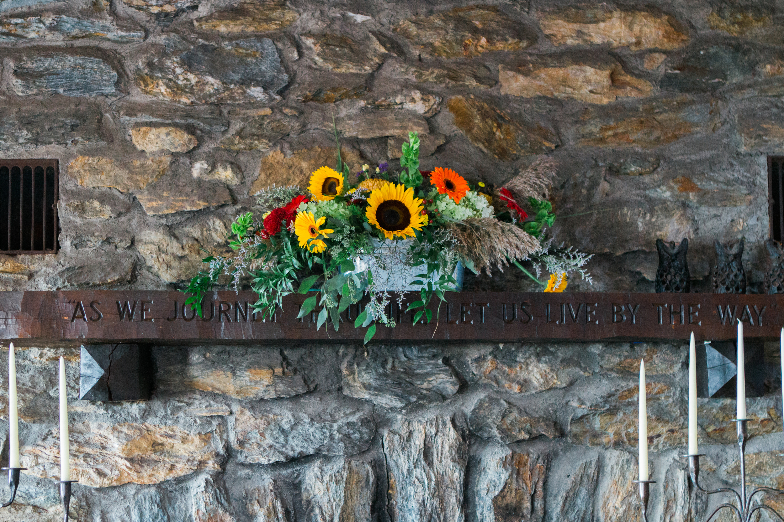 Lauren and Eyvi Bascom Lodge Mt. Greylock Berkshires Massachusetts Mountain Wedding Shannon Sorensen Photography