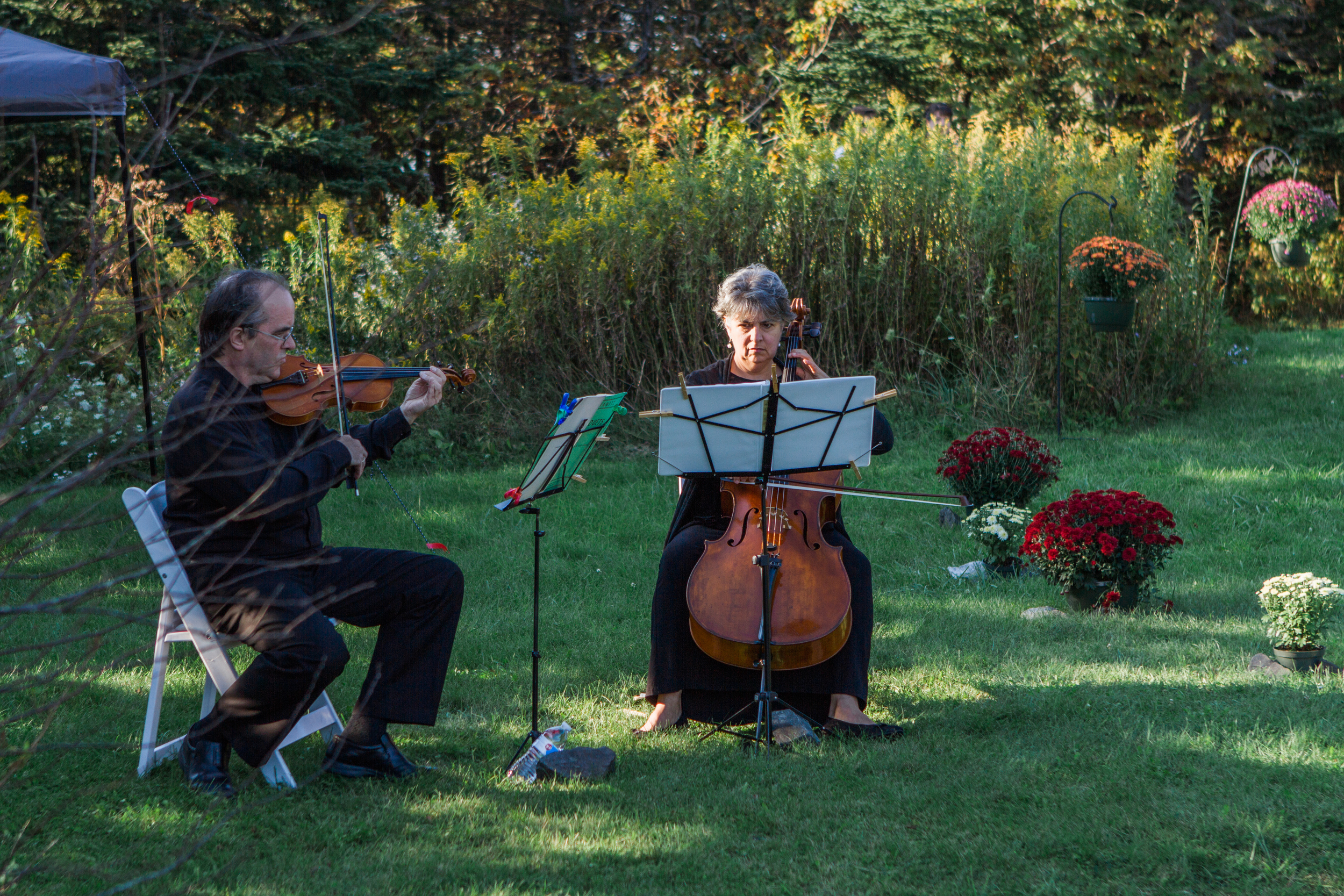 Lauren and Eyvi Bascom Lodge Mt. Greylock Berkshires Massachusetts Mountain Wedding Shannon Sorensen Photography