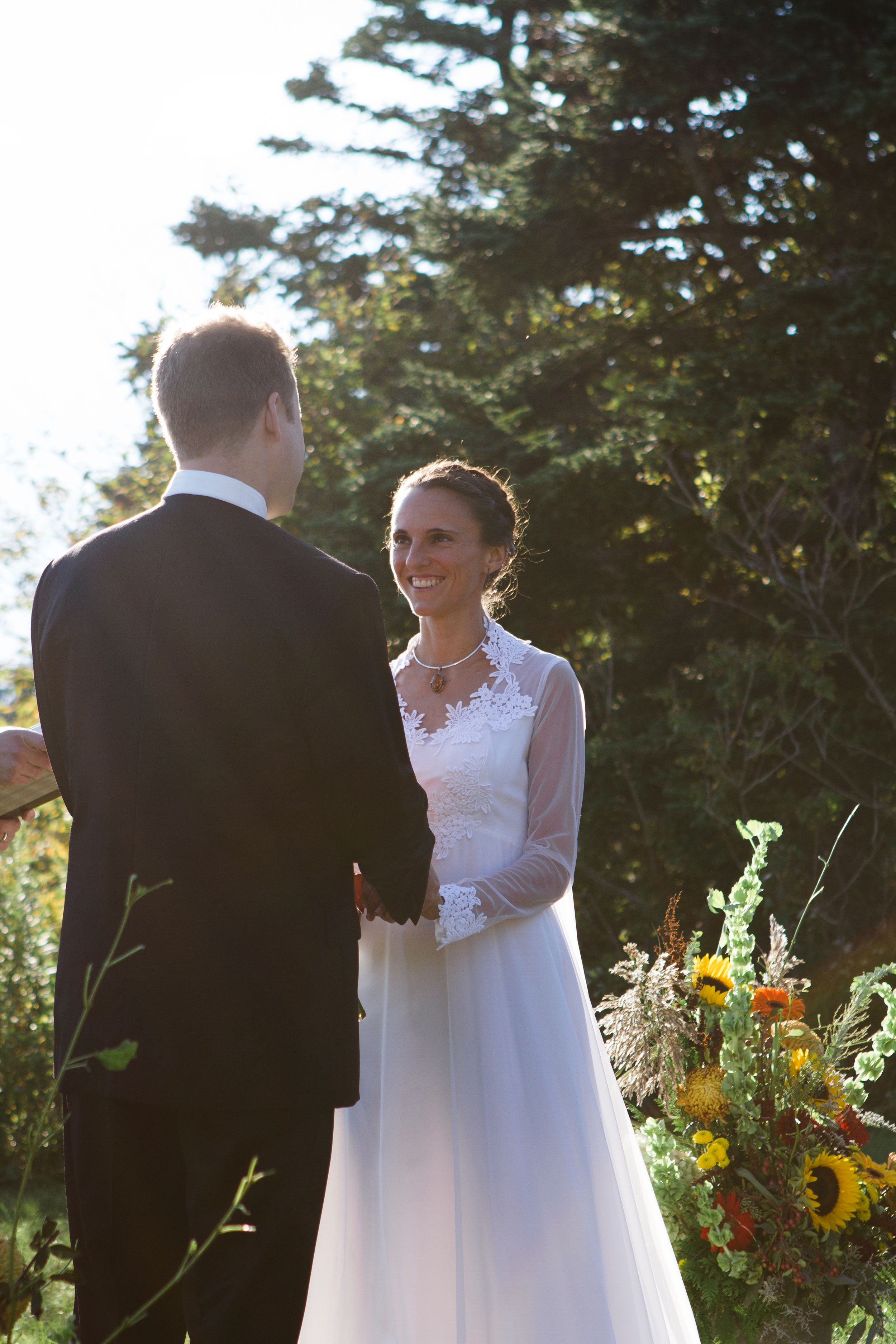 Lauren and Eyvi Bascom Lodge Mt. Greylock Berkshires Massachusetts Mountain Wedding Shannon Sorensen Photography