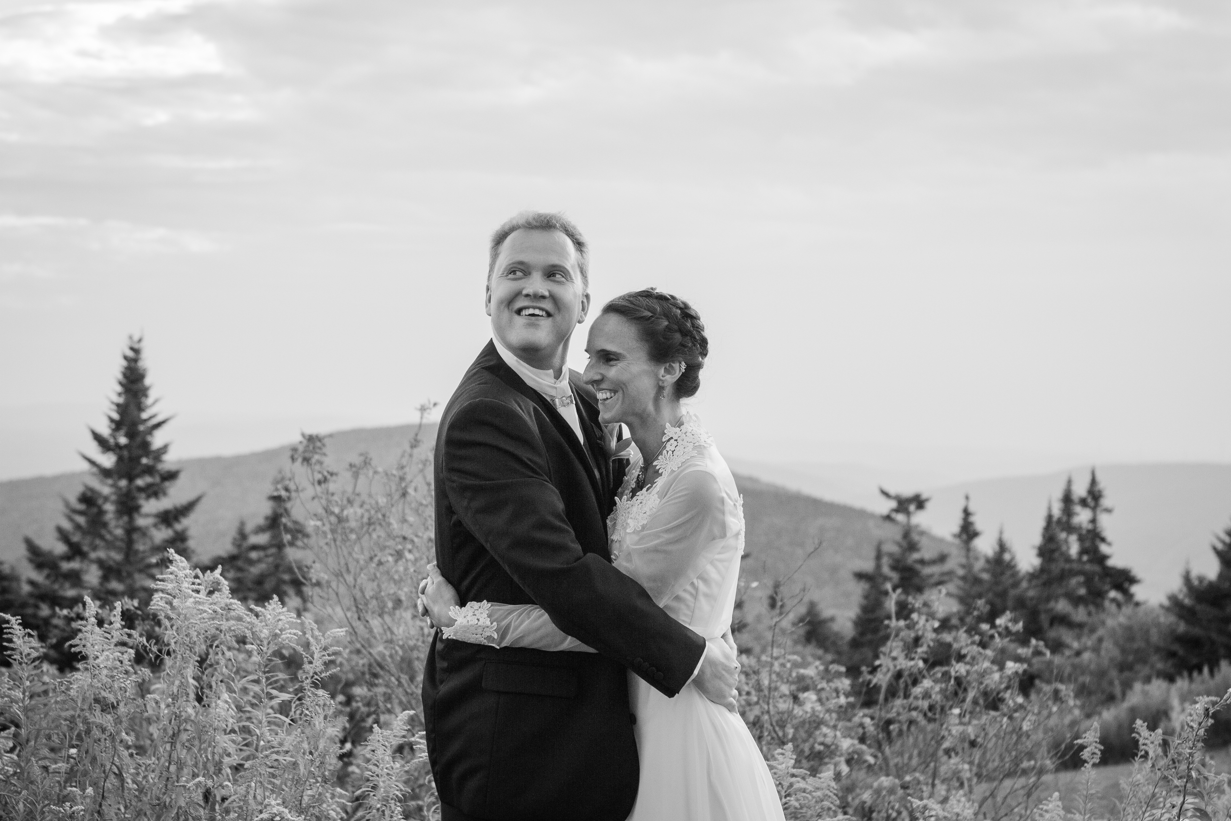 Lauren and Eyvi Bascom Lodge Mt. Greylock Berkshires Massachusetts Mountain Wedding Shannon Sorensen Photography