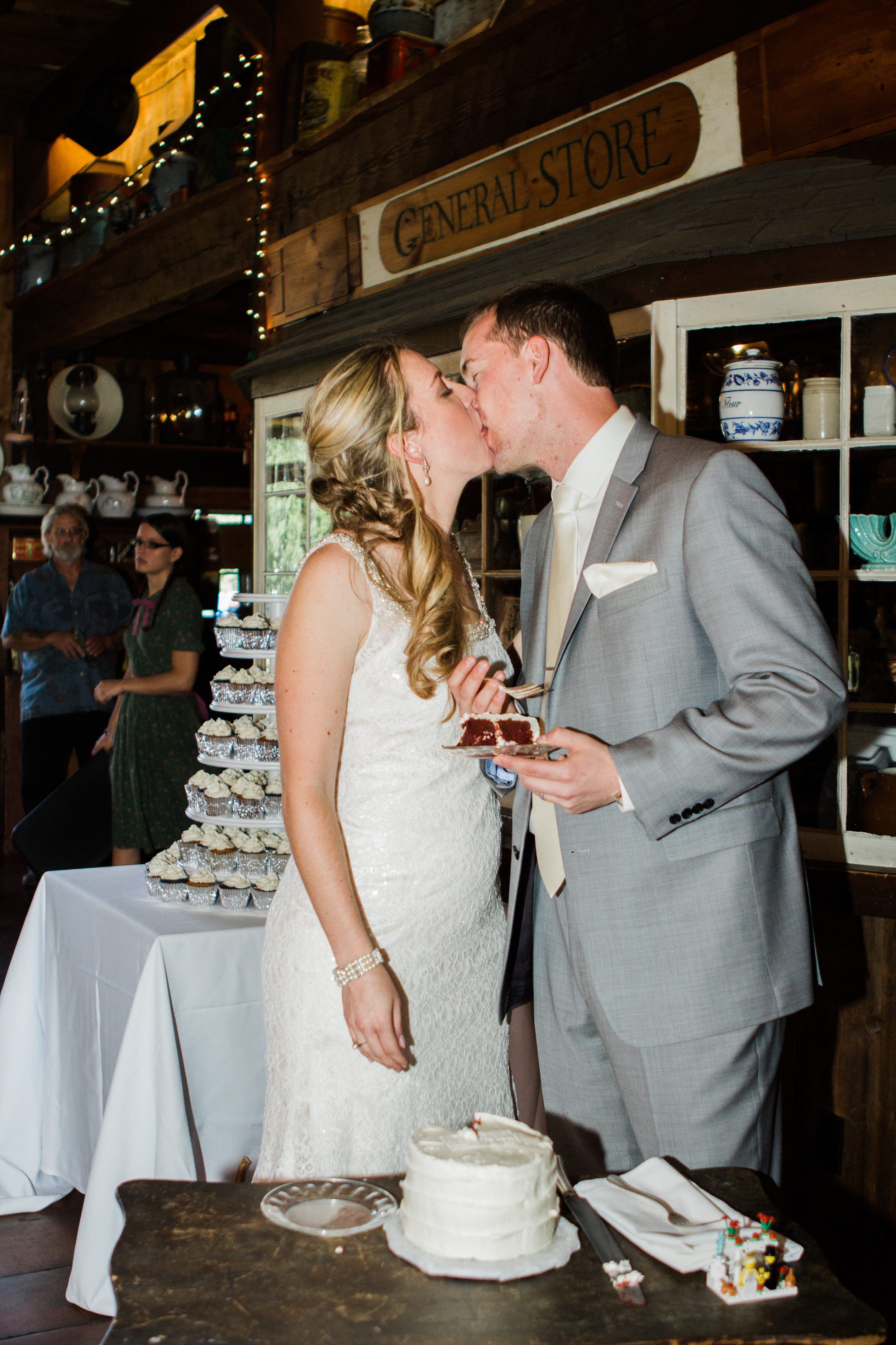 Holly and Derek Salem Cross In North Brookfield Massachusetts Shannon Sorensen Photography