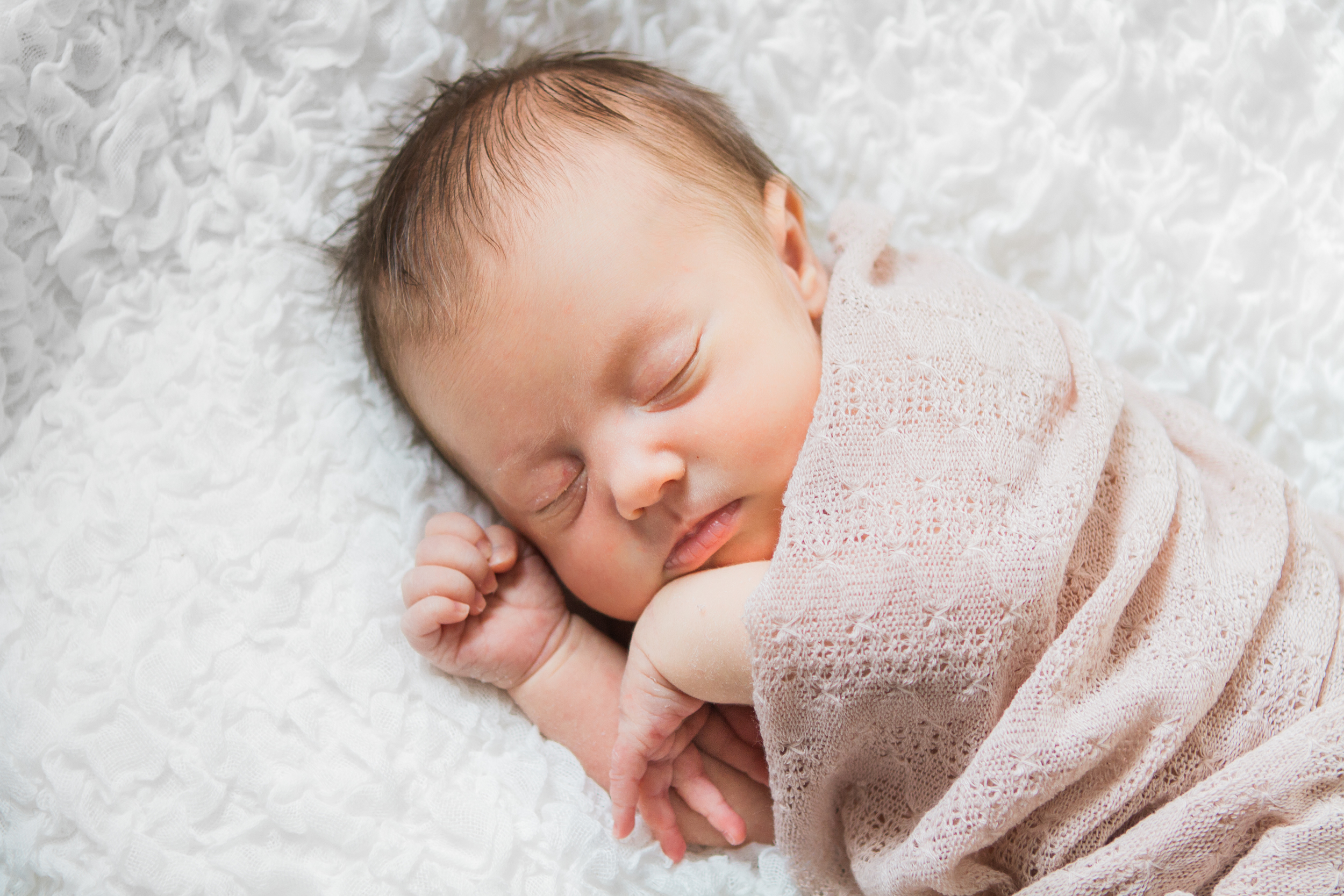 Connecticut Newborn Photographer Newington Wethersfield Farmington West Hartford Glastonbury Shannon Sorensen Photography