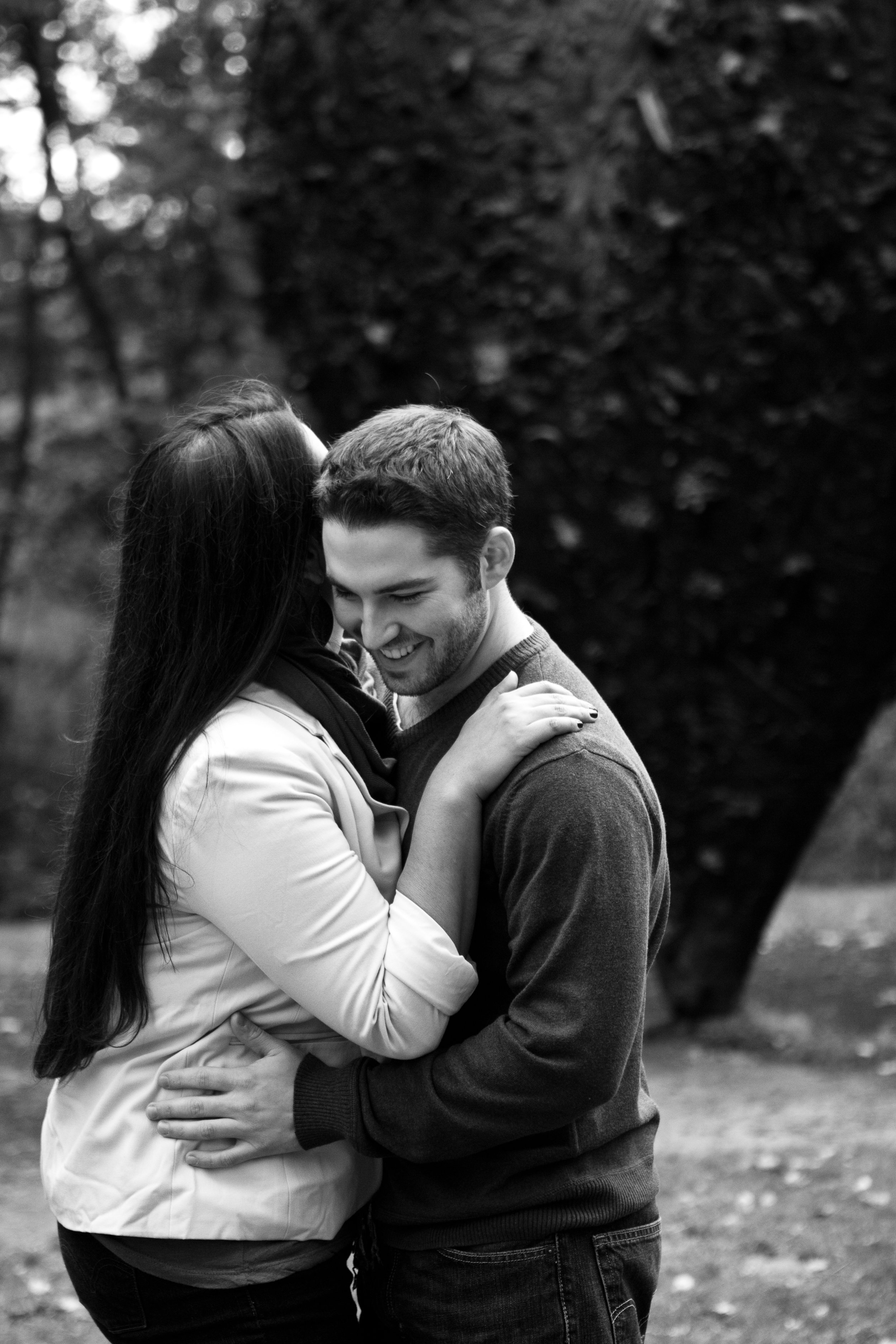 Ross and Renee deCordova Sculpture Park Lincoln Massachusetts Engagement Photographer Shannon Sorensen Photography