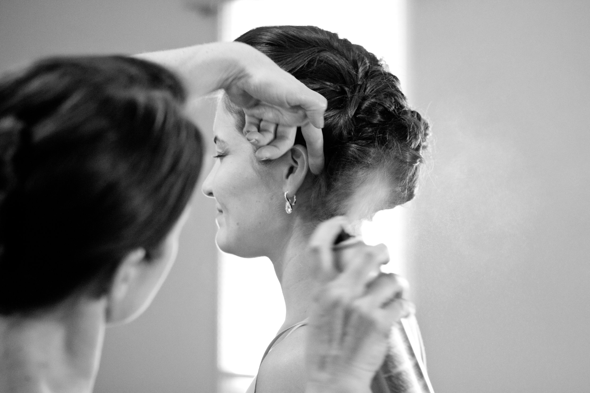 Michelle and Tom Inn at Scituate Harbor Barker Tavern Scituate Massachusetts Wedding Photographer Shannon Sorensen Photography