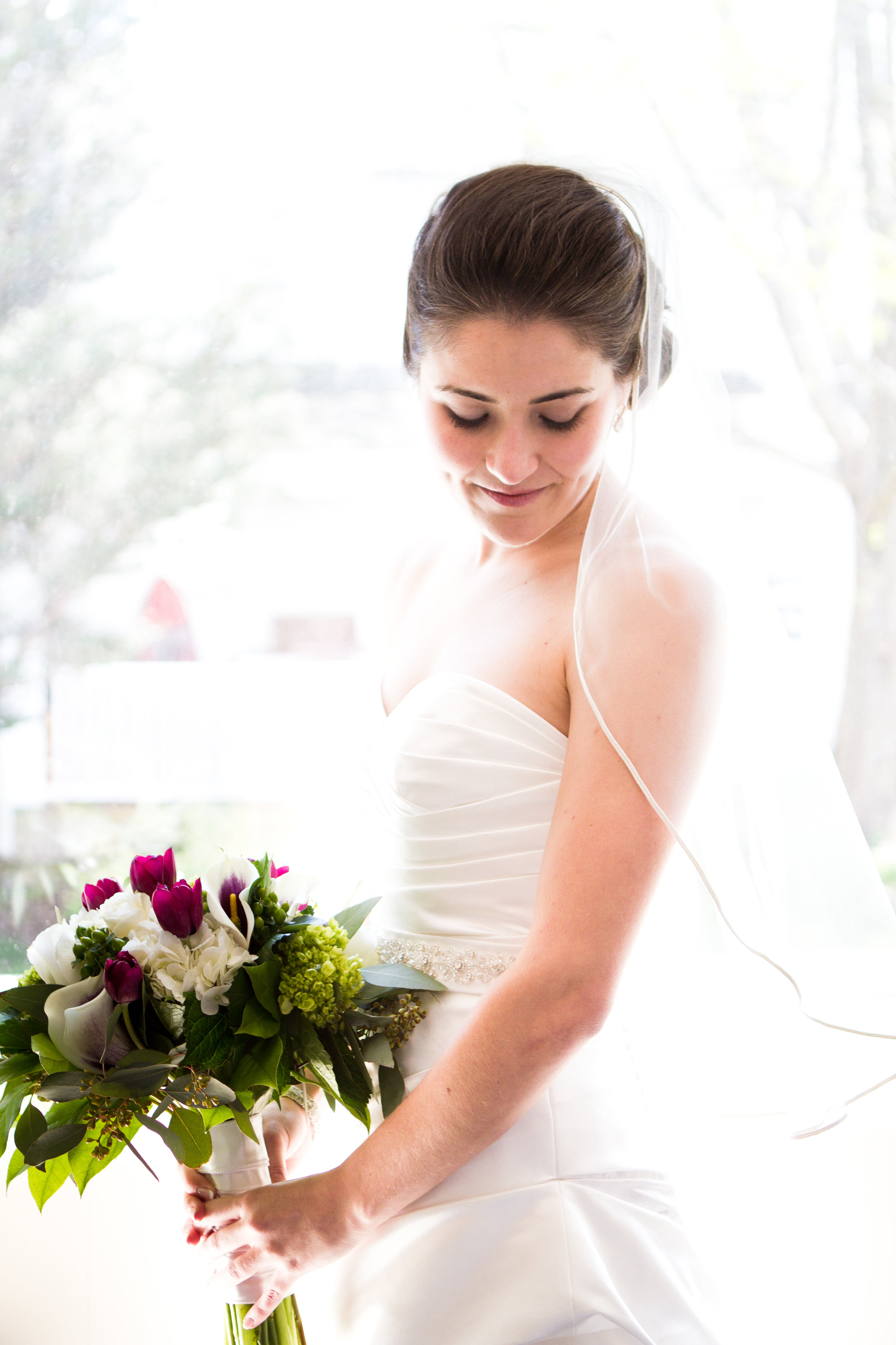 Michelle and Tom Inn at Scituate Harbor Barker Tavern Scituate Massachusetts Wedding Photographer Shannon Sorensen Photography