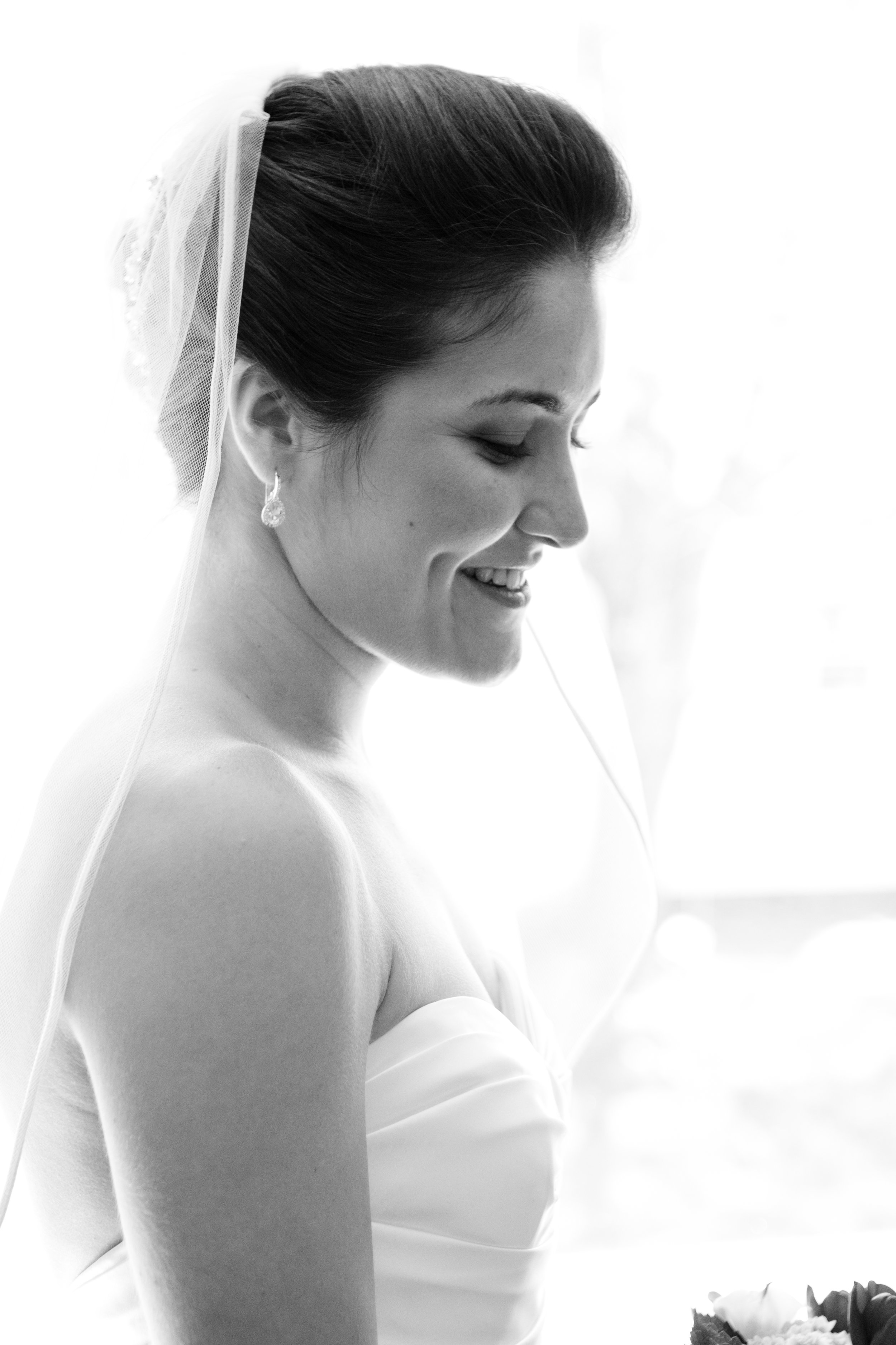 Michelle and Tom Inn at Scituate Harbor Barker Tavern Scituate Massachusetts Wedding Photographer Shannon Sorensen Photography