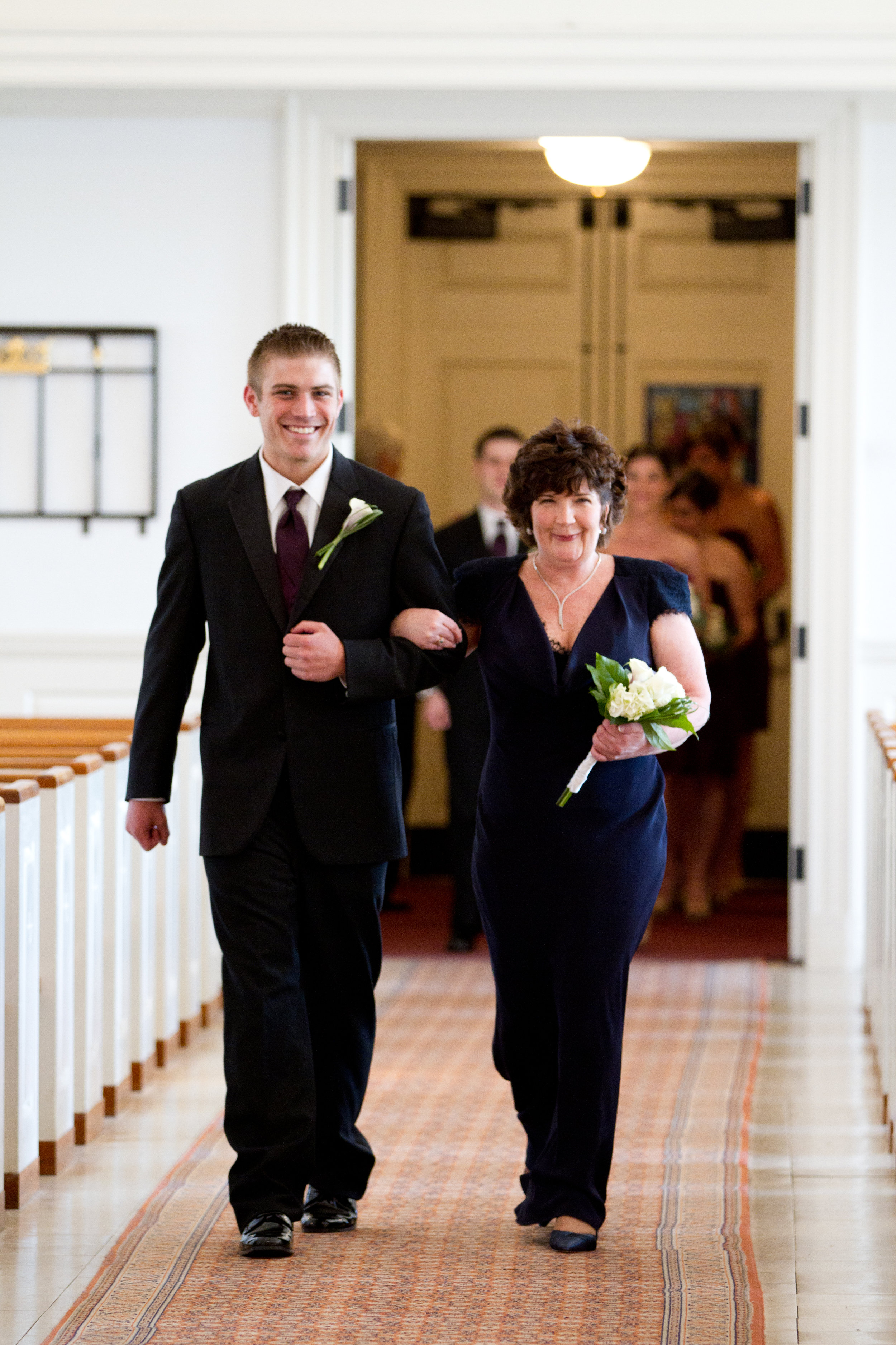 Michelle and Tom Inn at Scituate Harbor Barker Tavern Scituate Massachusetts Wedding Photographer Shannon Sorensen Photography