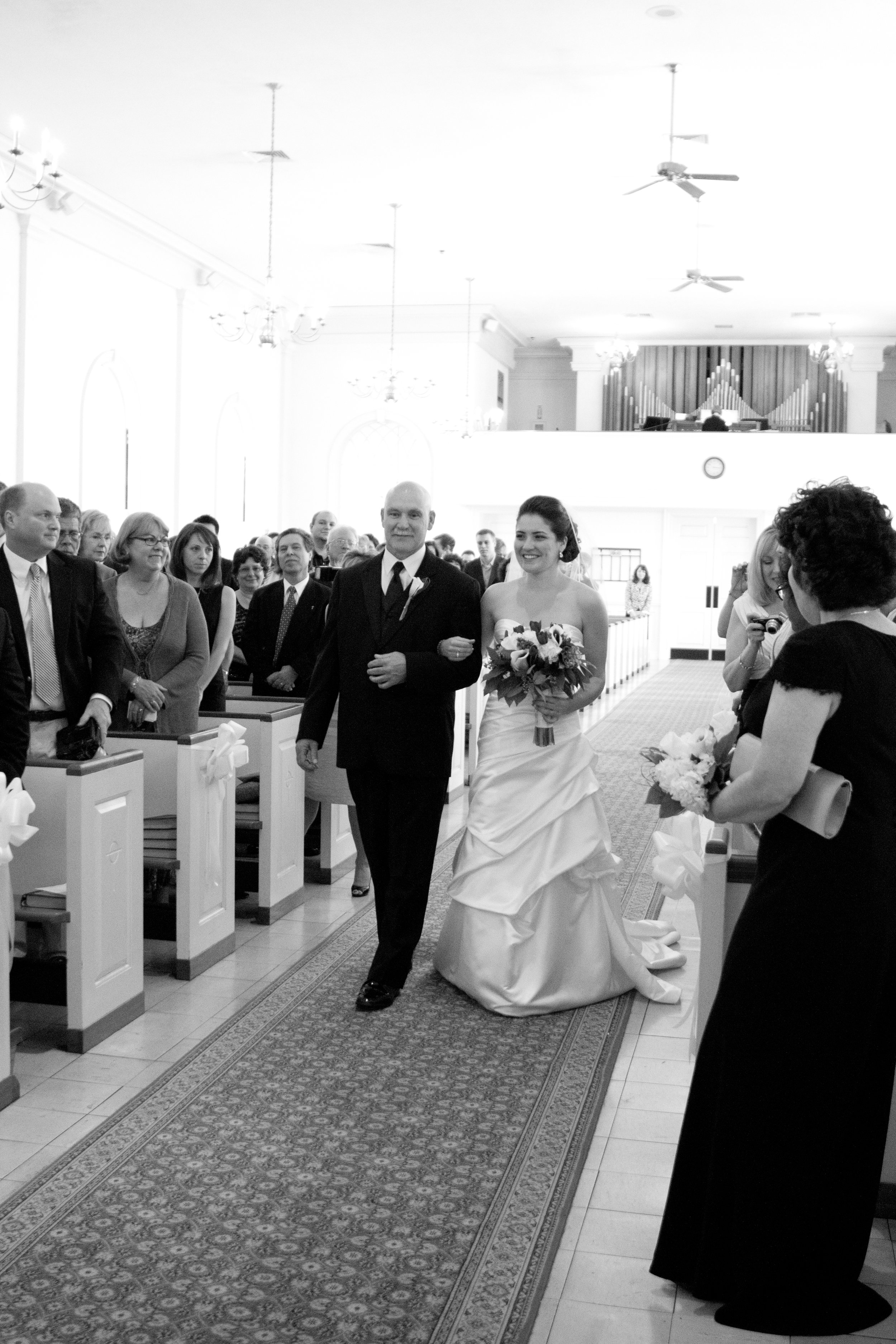 Michelle and Tom Inn at Scituate Harbor Barker Tavern Scituate Massachusetts Wedding Photographer Shannon Sorensen Photography