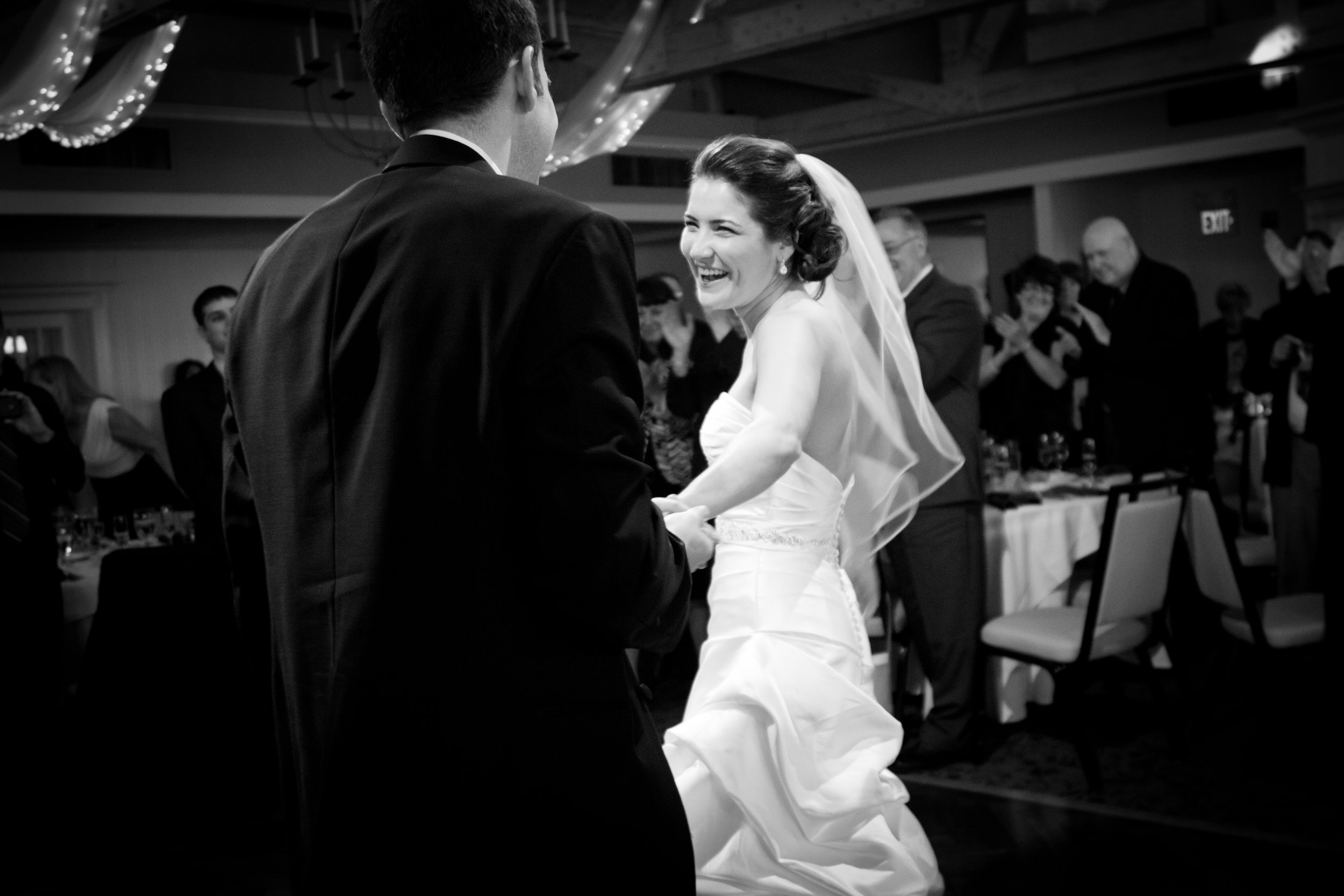 Michelle and Tom Inn at Scituate Harbor Barker Tavern Scituate Massachusetts Wedding Photographer Shannon Sorensen Photography