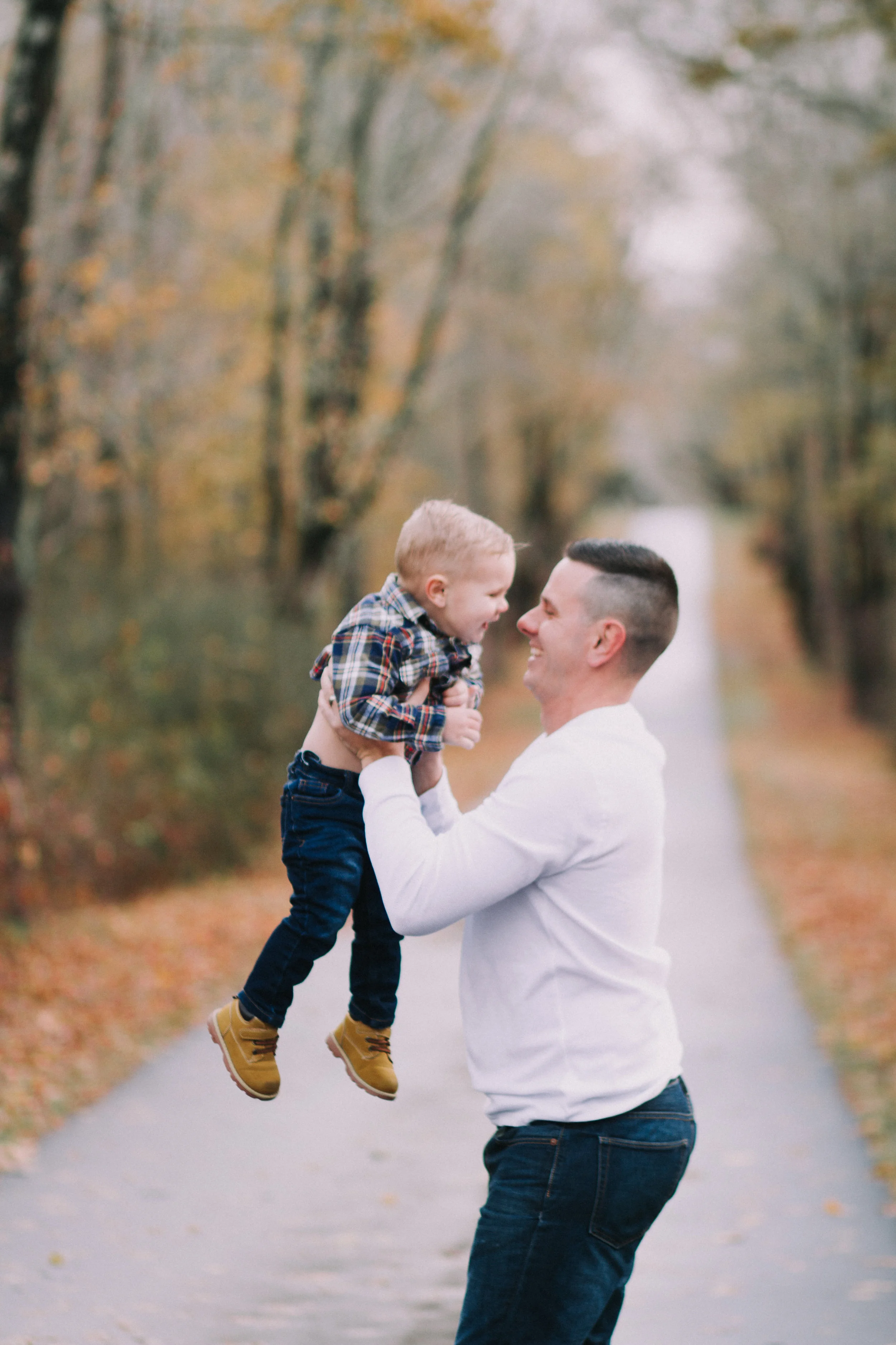 Connecticut Family Photographer, Fall Family Photos, Massachusetts Family Photographer, Newington, West Hartford, Duxbury, Scituate, Connecticut, Massachusetts Photographer, Rhode Island Photographer