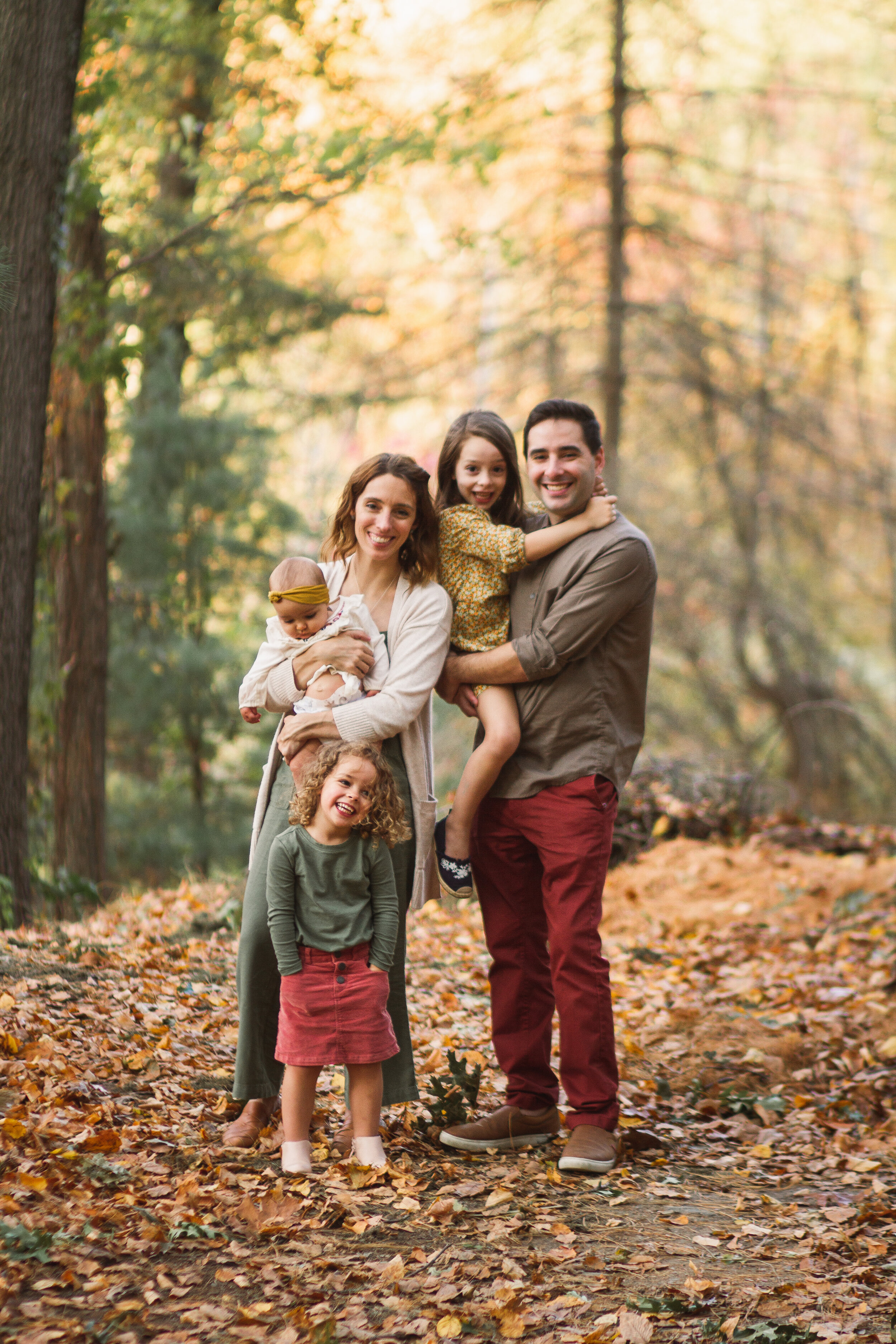 Fall Family Photography, Fall Family Photo Style, deCordova Sculpture Park, Boston Massachusetts, Boston Family Photographer, Massachusetts Family Photographer, Shannon Sorensen Photography