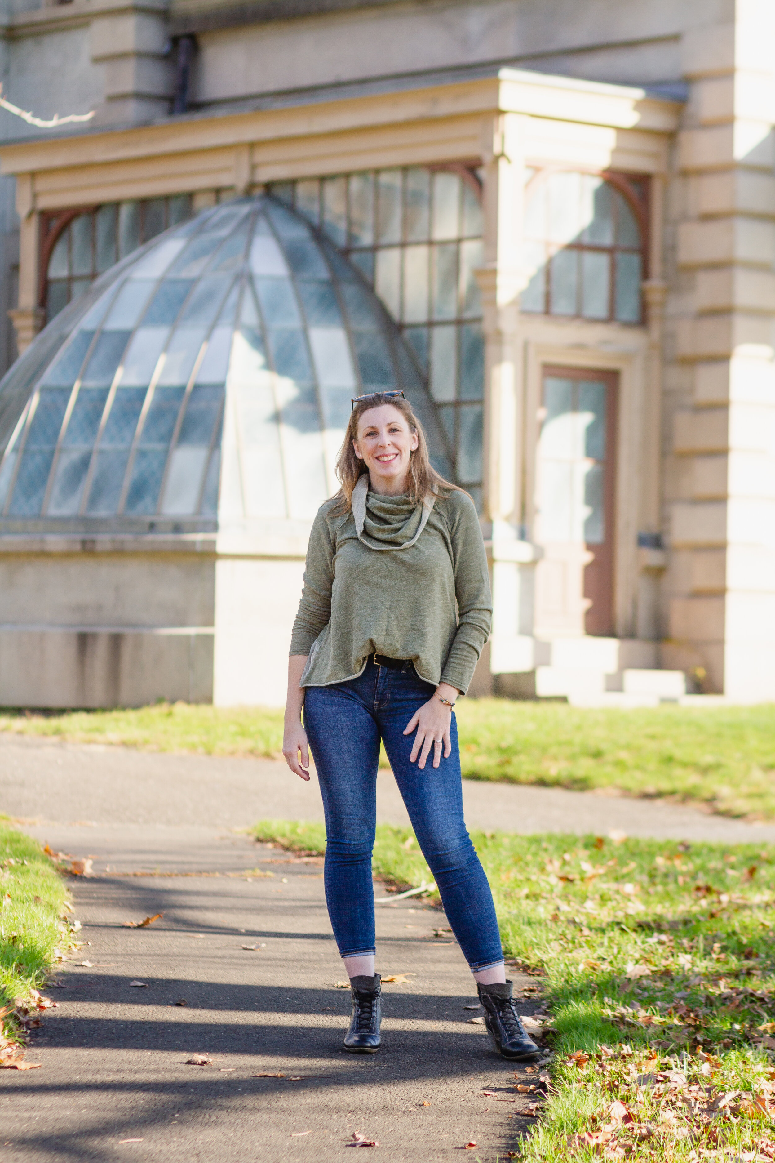 Connecticut Branding PHotographer, Personal Branding Photographer, Connecticut Portrait Photography, Lifestyle Portraits, Norwalk Connecticut Photographer, Lockwood Mathews Mansion Museum