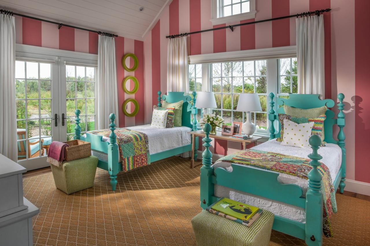 dh2015_kids-bedroom_01_hero-shot_h.jpg.rend.hgtvcom.1280.853.jpeg