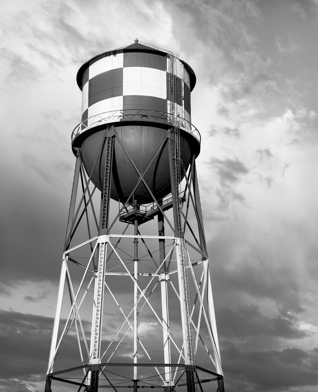 13235 Moffett Water Tower.jpg