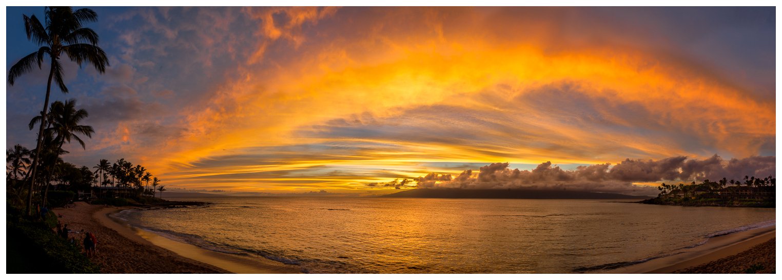 Napili Sunset Pano.jpg