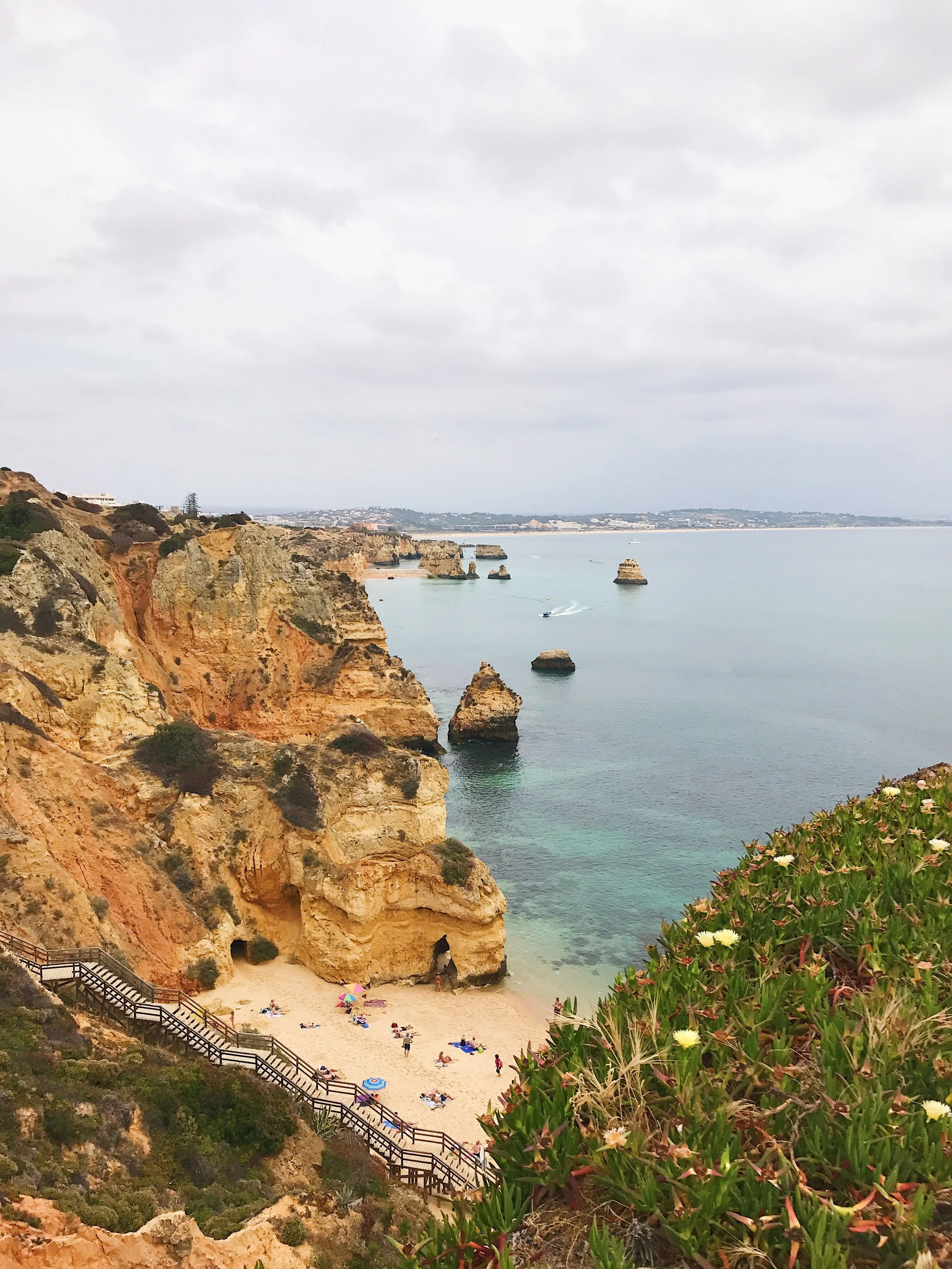TRAVEL GUIDE: Algarve, Portugal