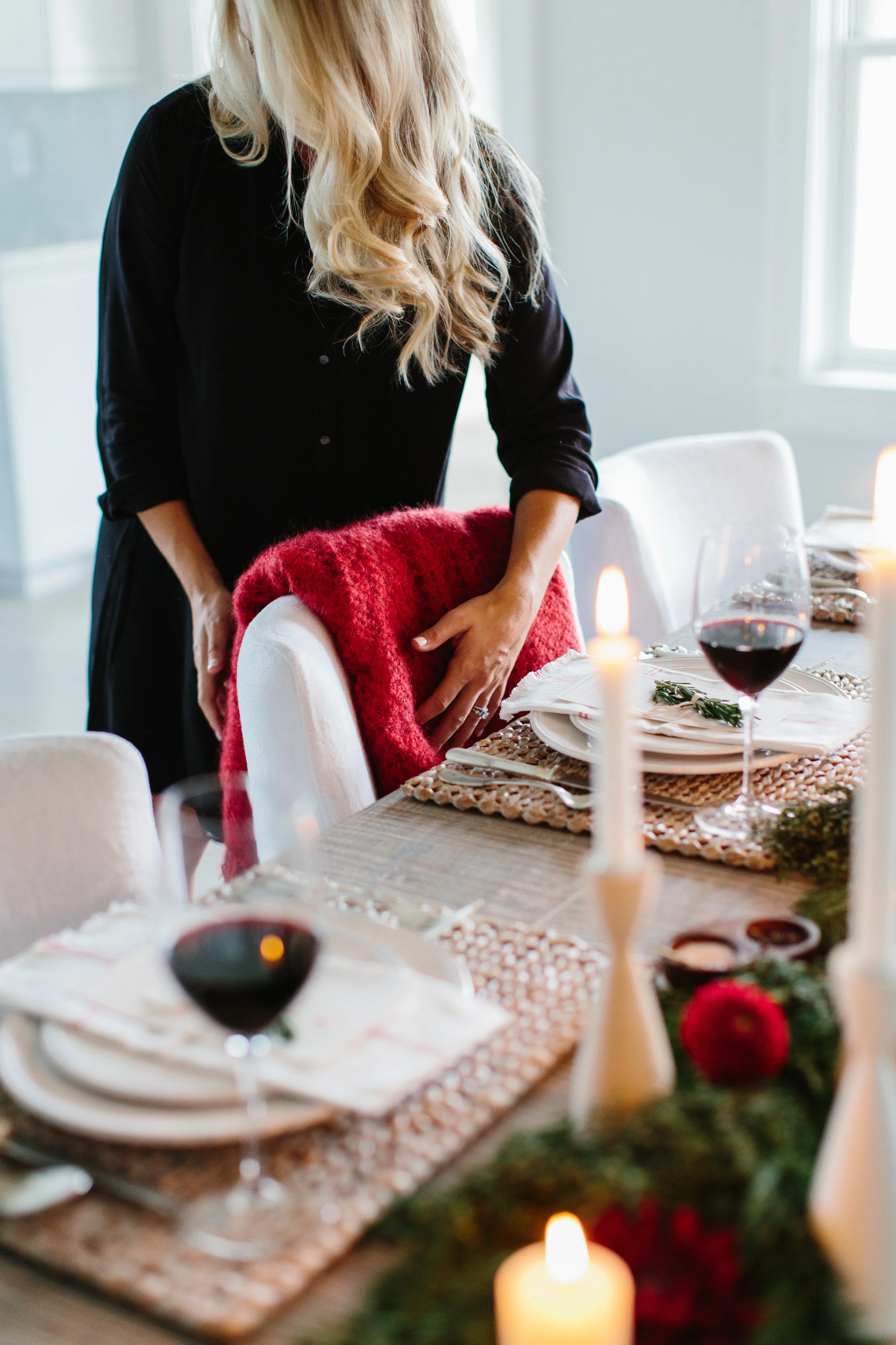 Holiday Table + Entertaining Tips on The Haven List
