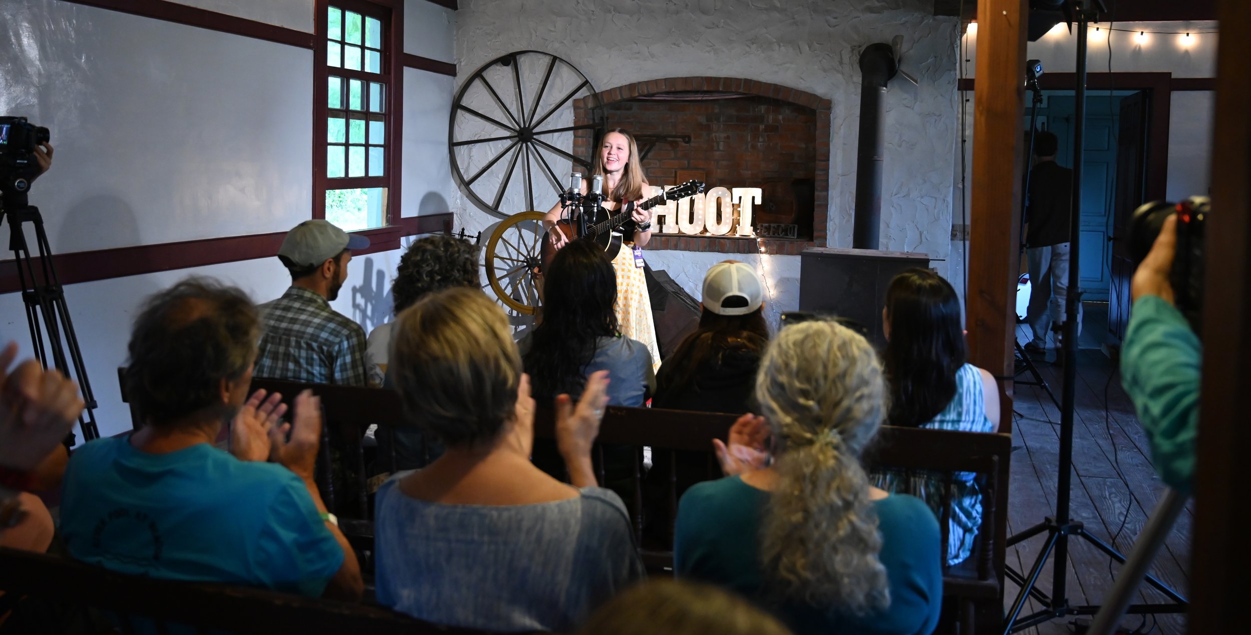 SH25_082025_SummerHoot_Shiri_0007 copy.jpeg