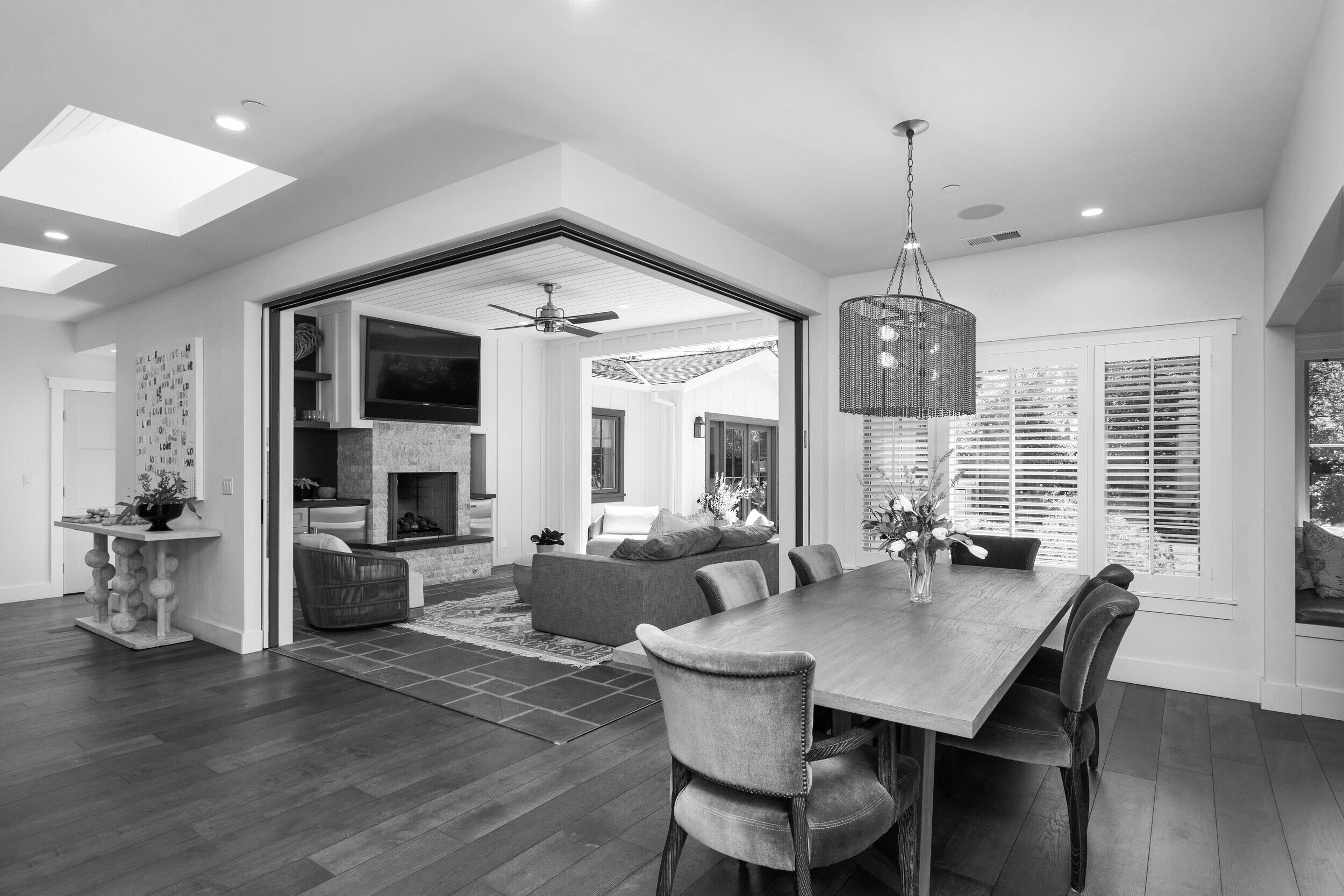 1775+Oak+Ave+Menlo+Park+CA-print-013-010-Dining+Room+and+Outdoor-4200x2800-300dpi.jpg