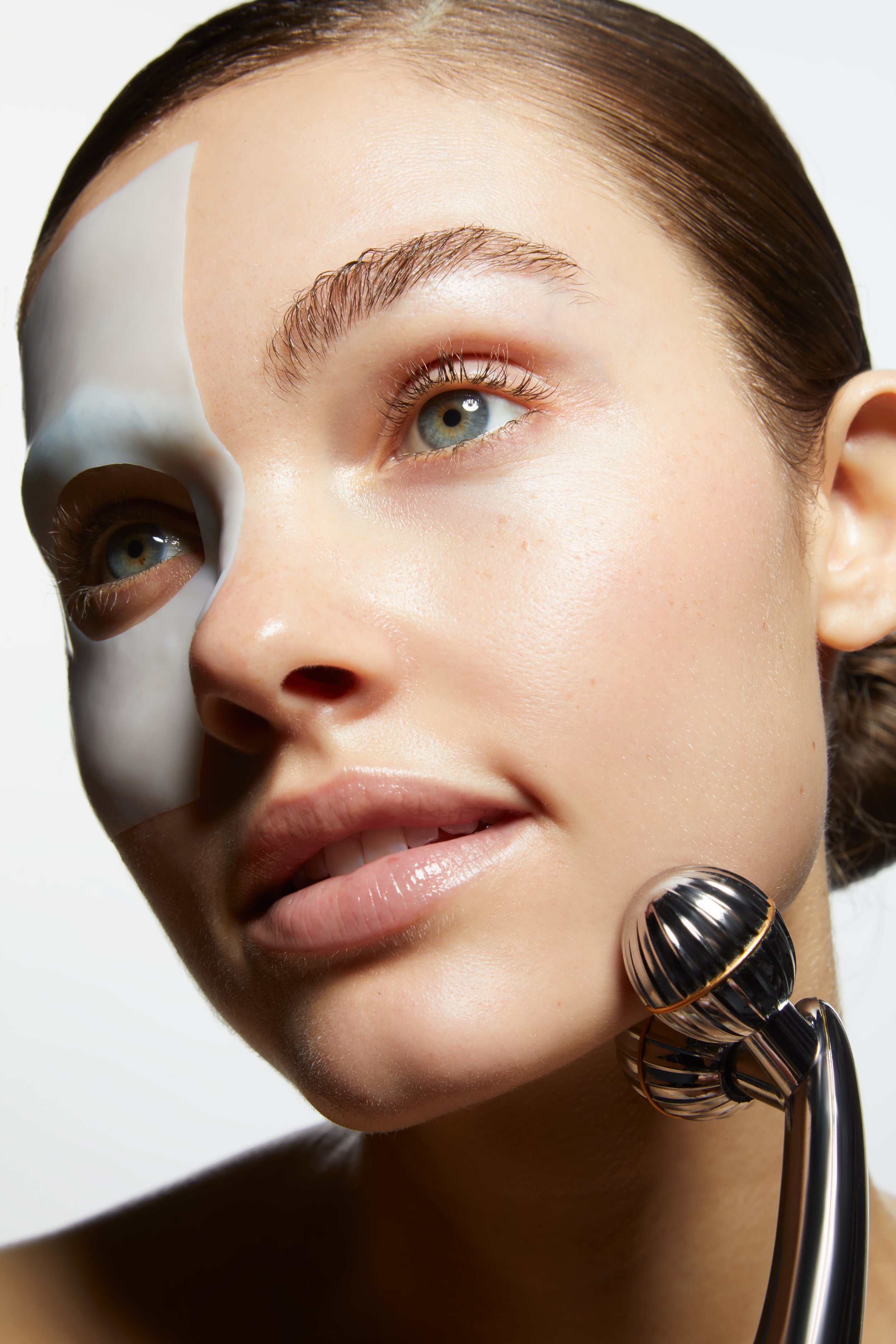 Mackenzie_Logue_Beauty_04_F_009_V3 2.JPG