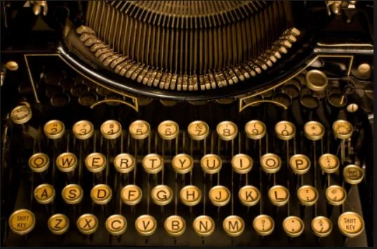 Typewritter.JPG