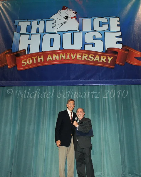 Pasadena Mayor Bill Bogaard (L) and Bob during the 50th anniversary show