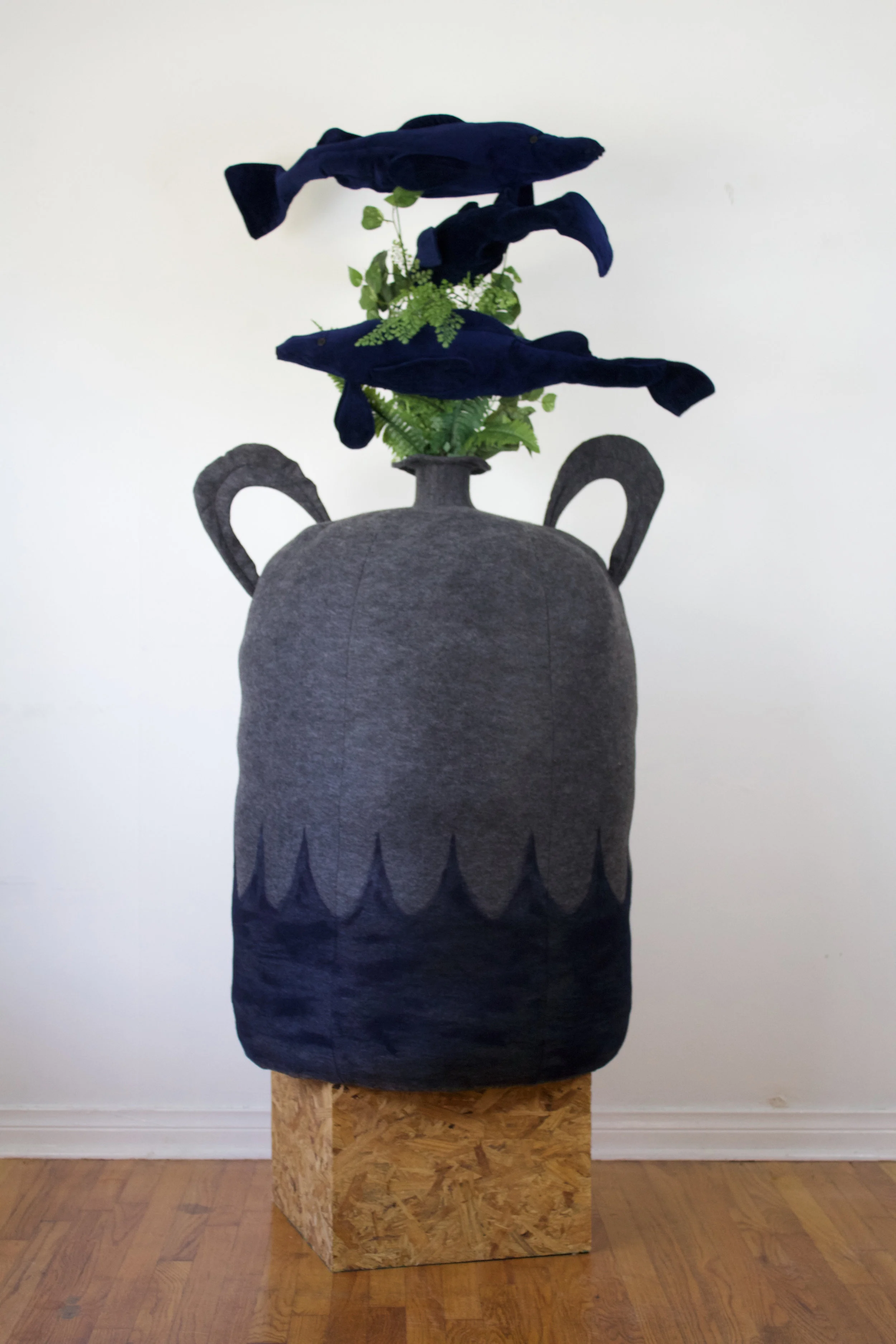 gefilte_vase_1_web.jpg