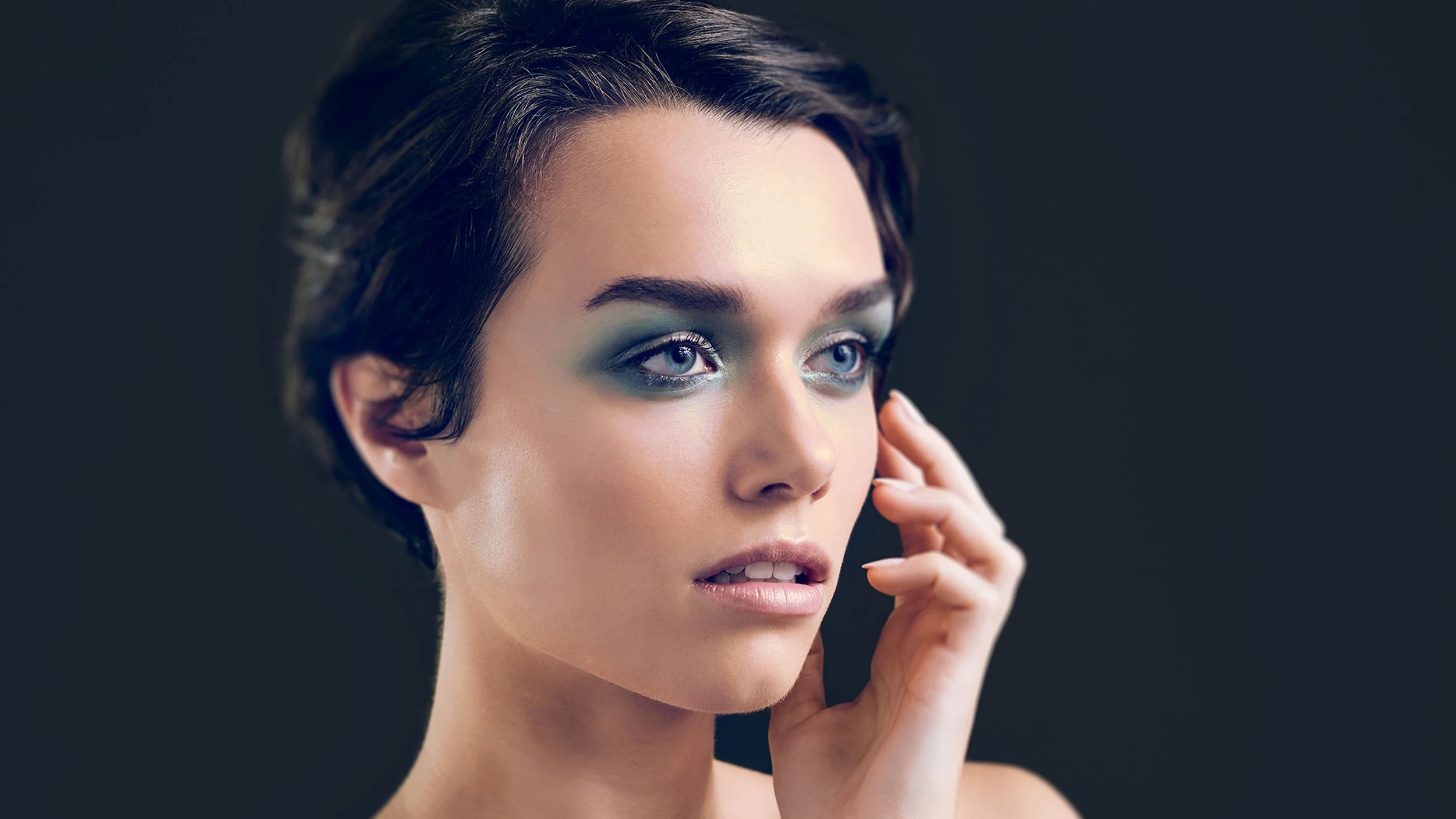 Photographer: Maciek Stepnik Model: Megan Malloy Hair and make-up: Kate Cohen
