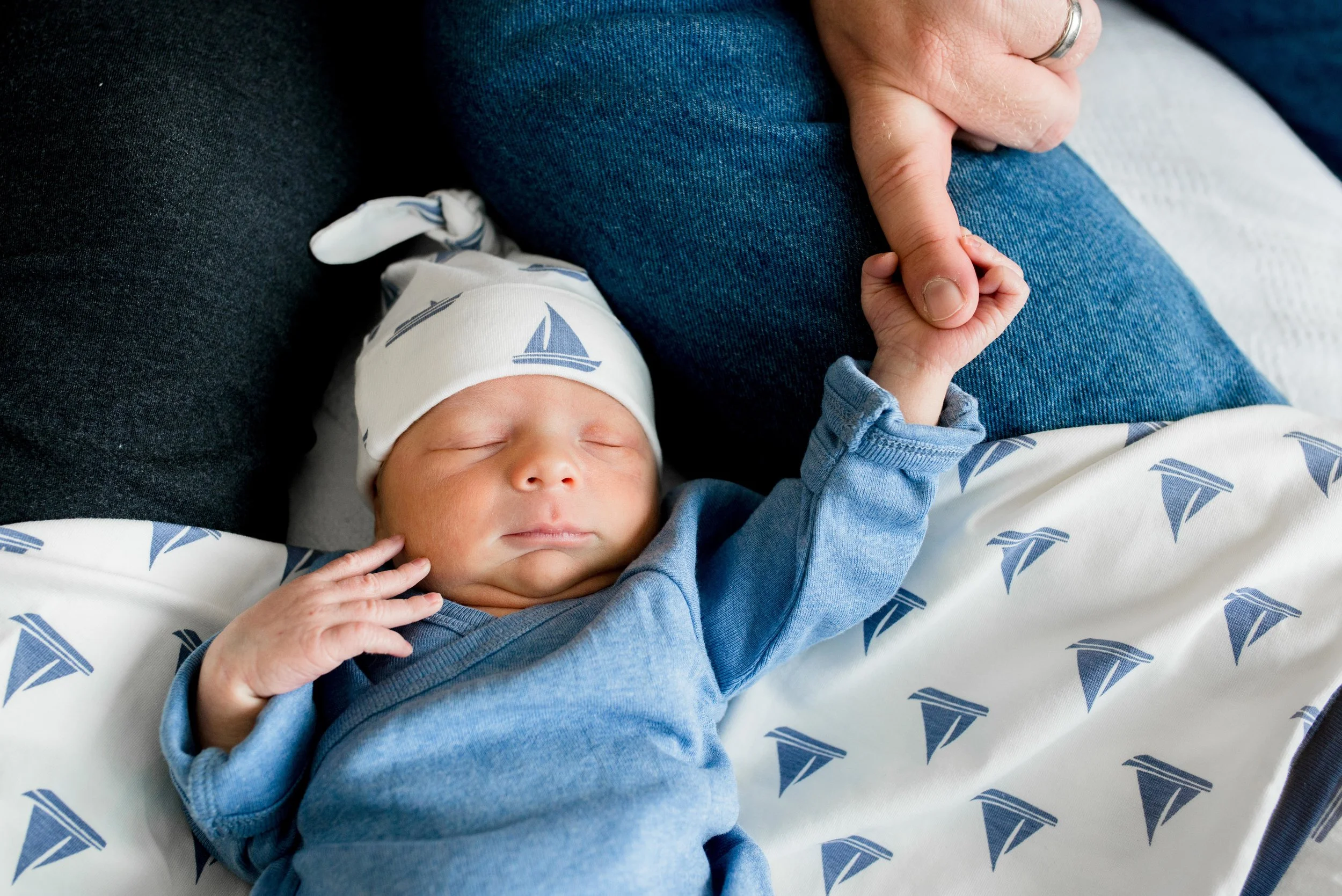 Washington DC-Fairfax-Northern Virginia-Vienna-Newborn Lifestyle Photography-Tara Olson-1569.jpg