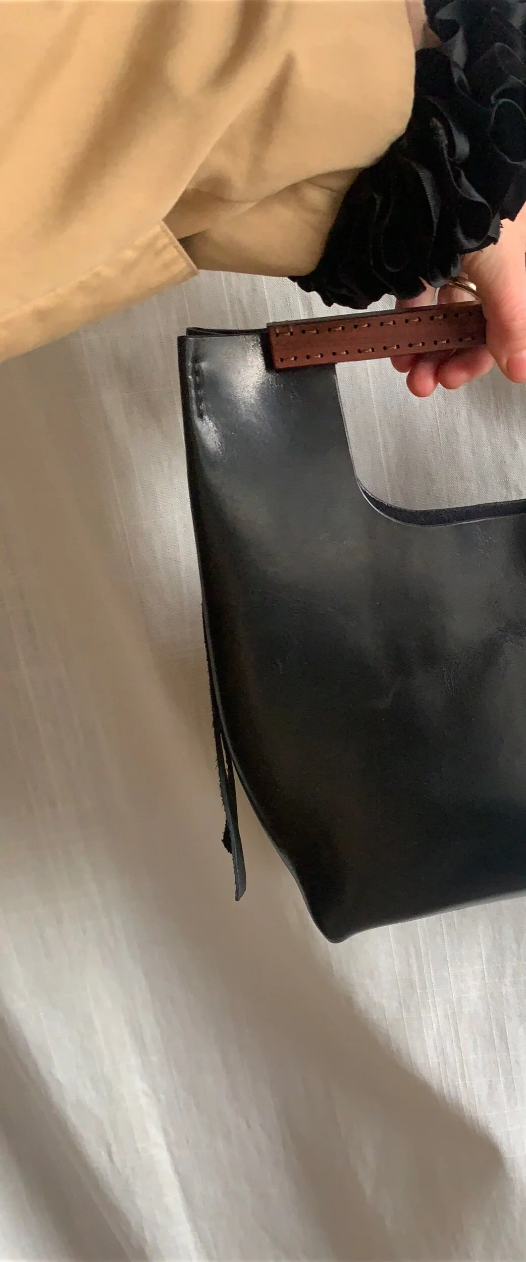 DA0B7CF2-FDFC-4F06-AC82-C1D6D80E3D36