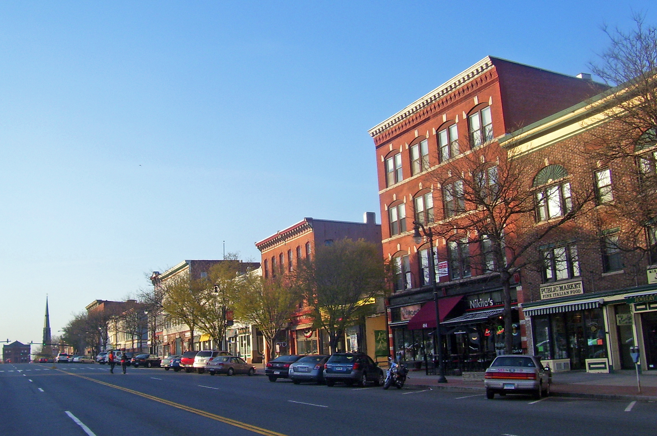 Downtown_Middletown,_CT.jpg