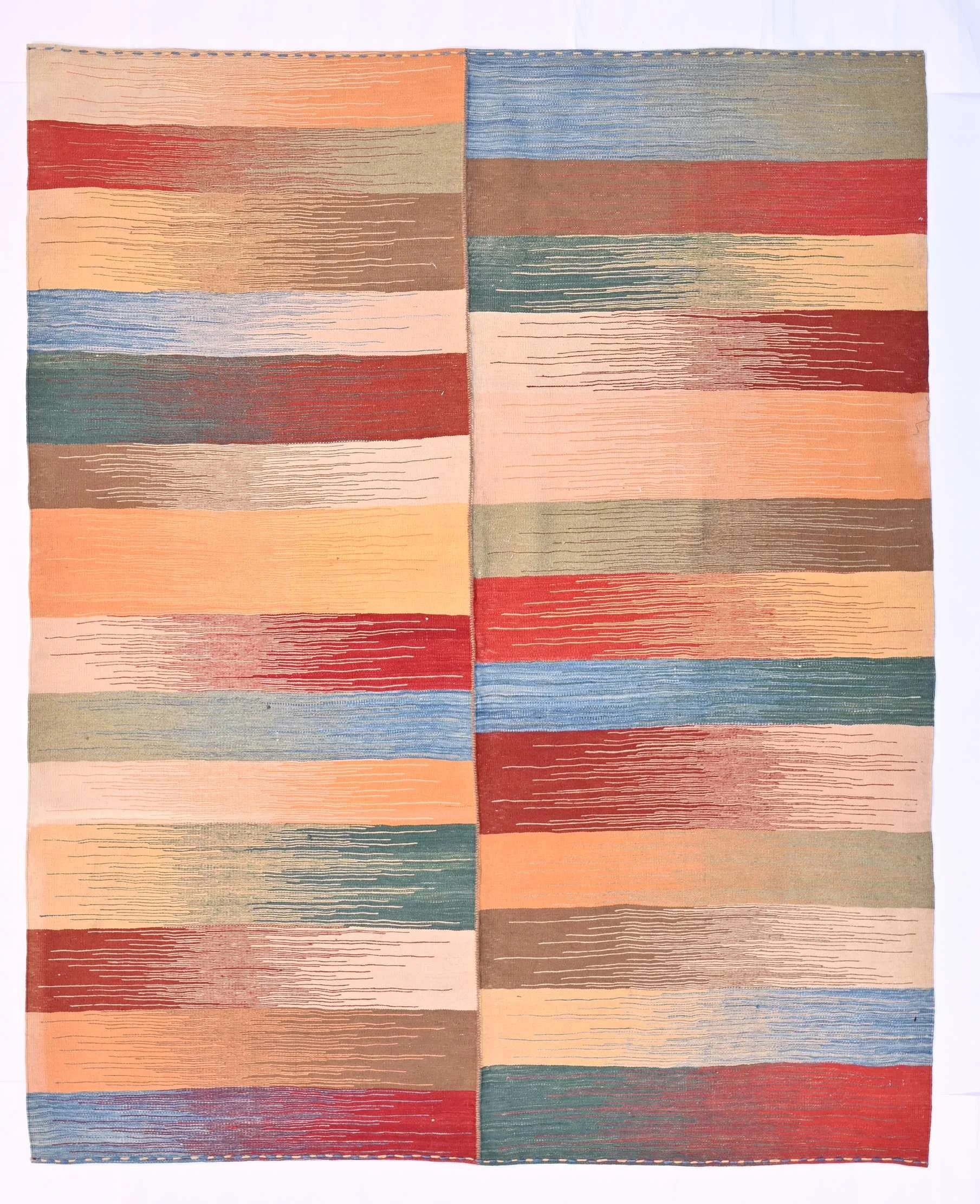 163122-217x178-mazandaran-kilim-natural-dyes.jpg
