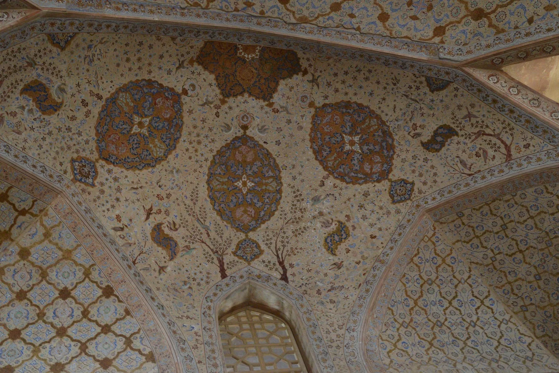 Making a Classic Persian carpet, Part 1: Designing.