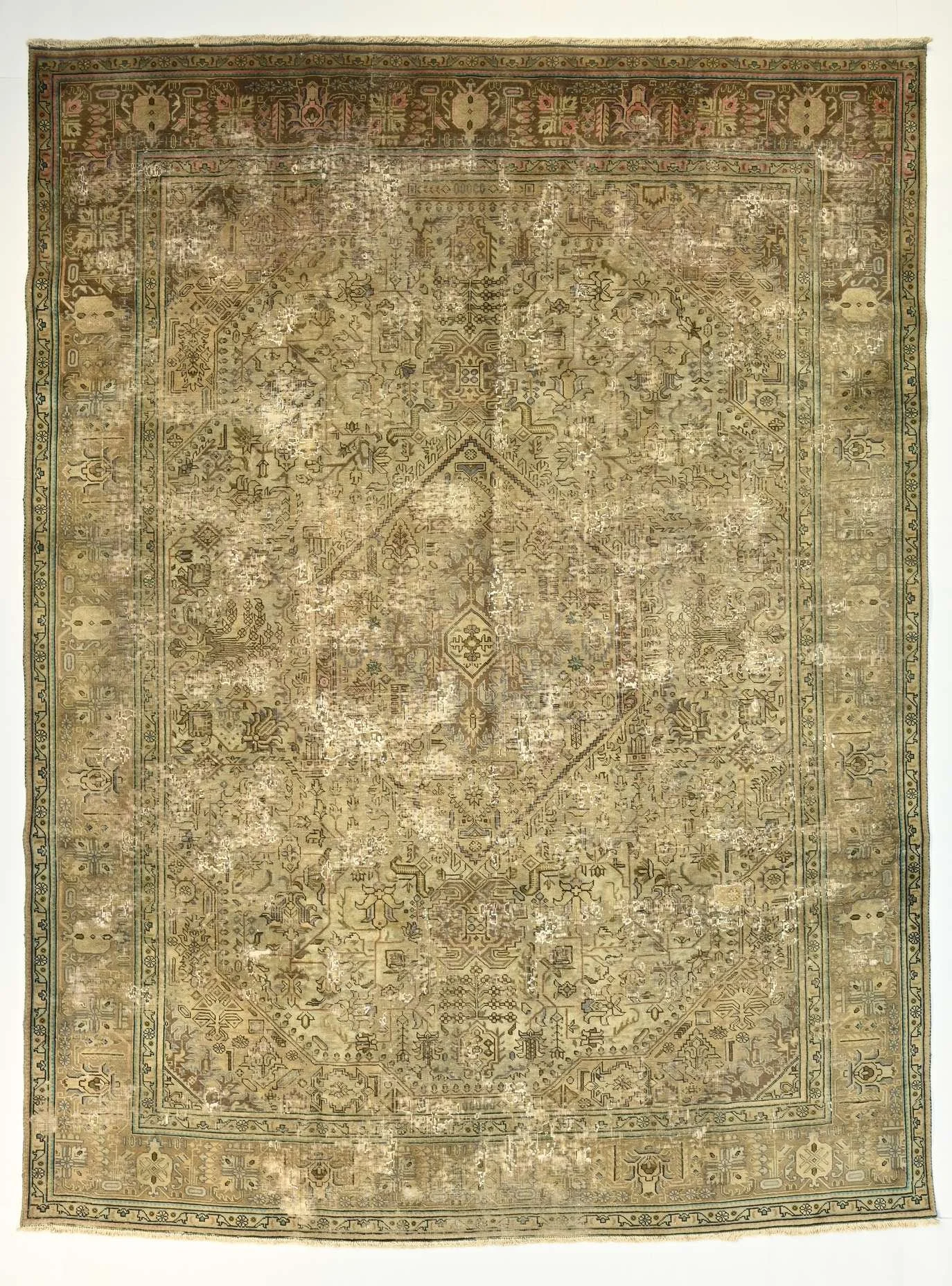 600740-385x290-cm.jpg