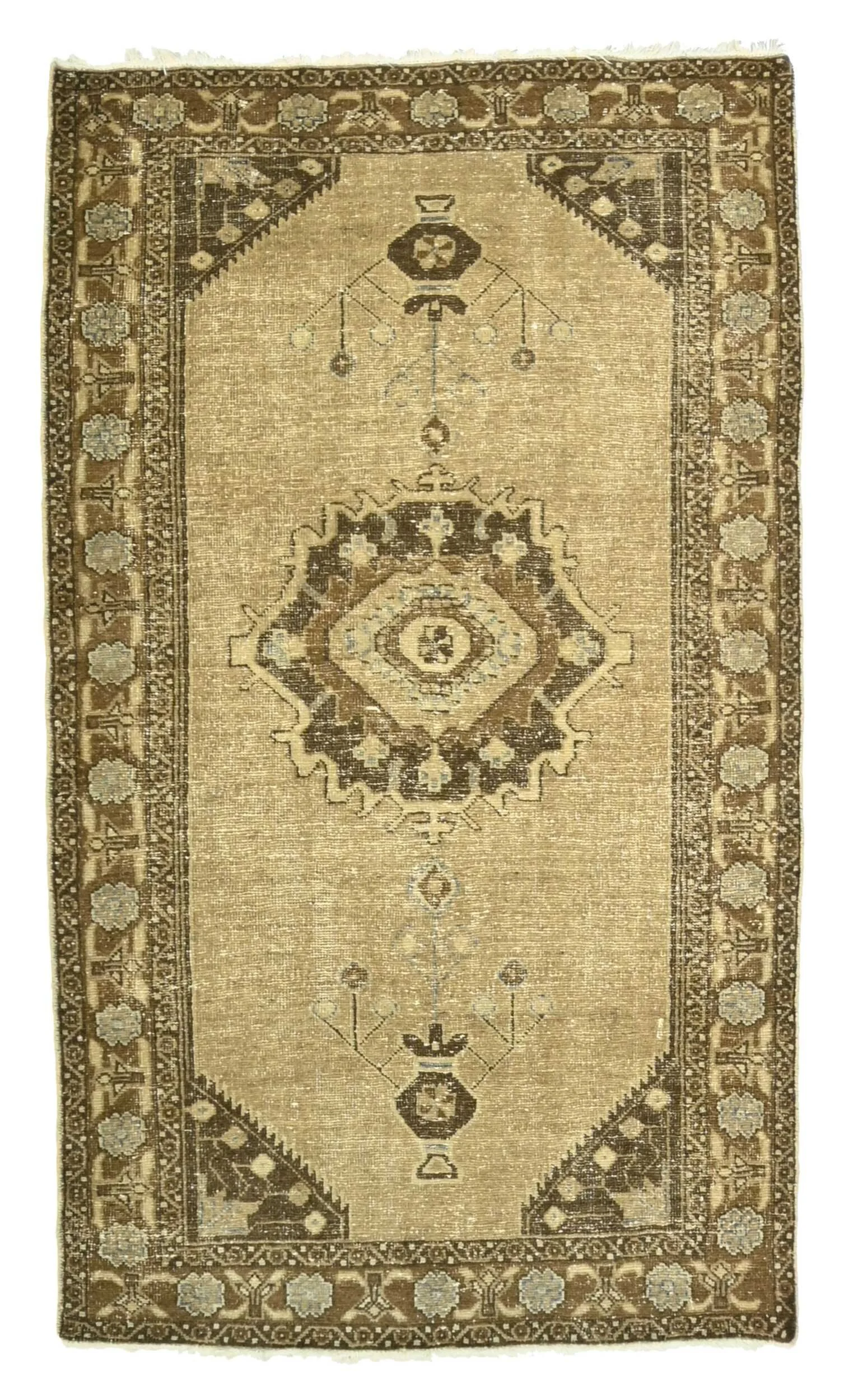 171193-206x129-cm-vintage-persian-luri-village-rug.jpg